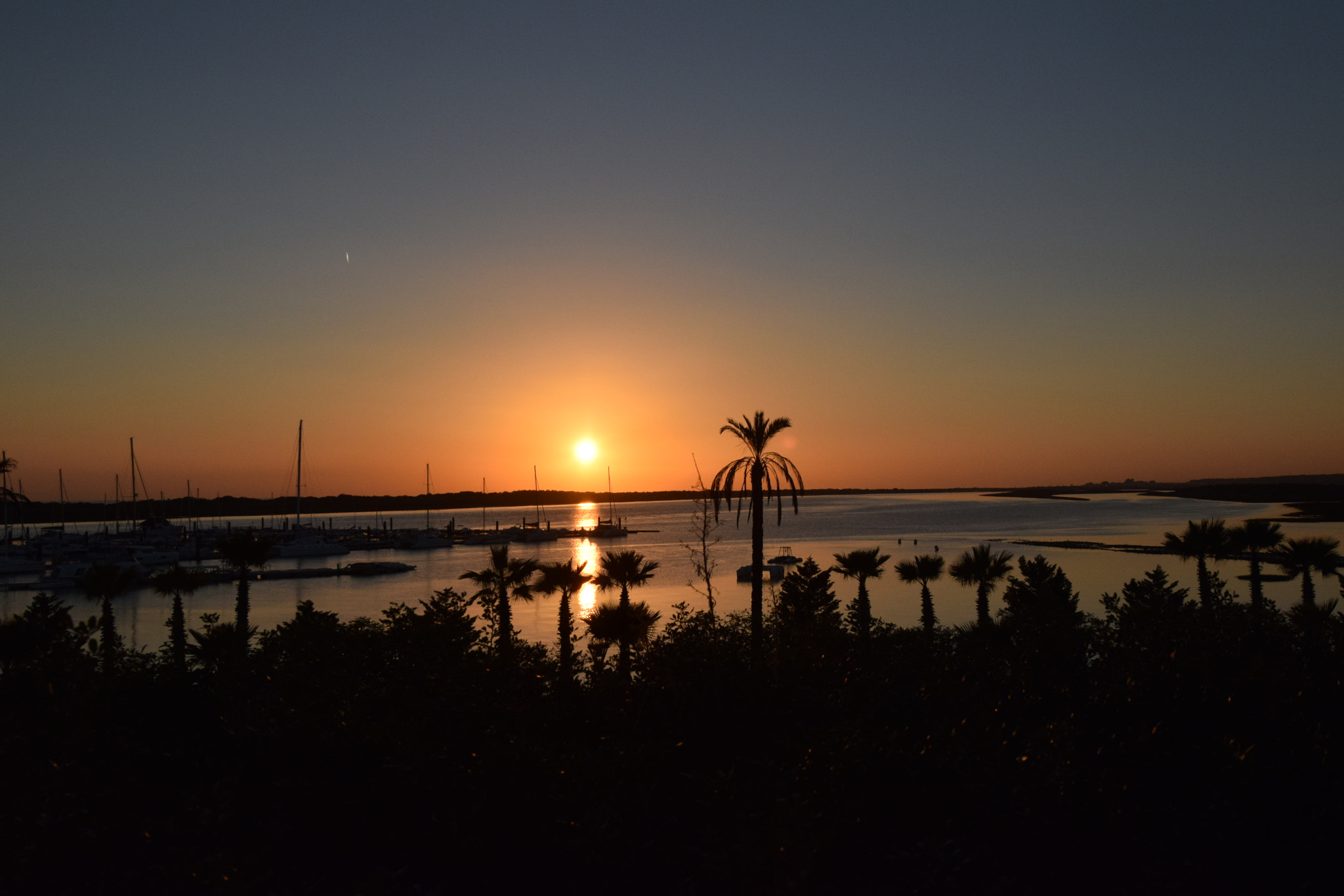 Nikon AF-S Nikkor 14-24mm F2.8G ED sample photo. Atardecer photography