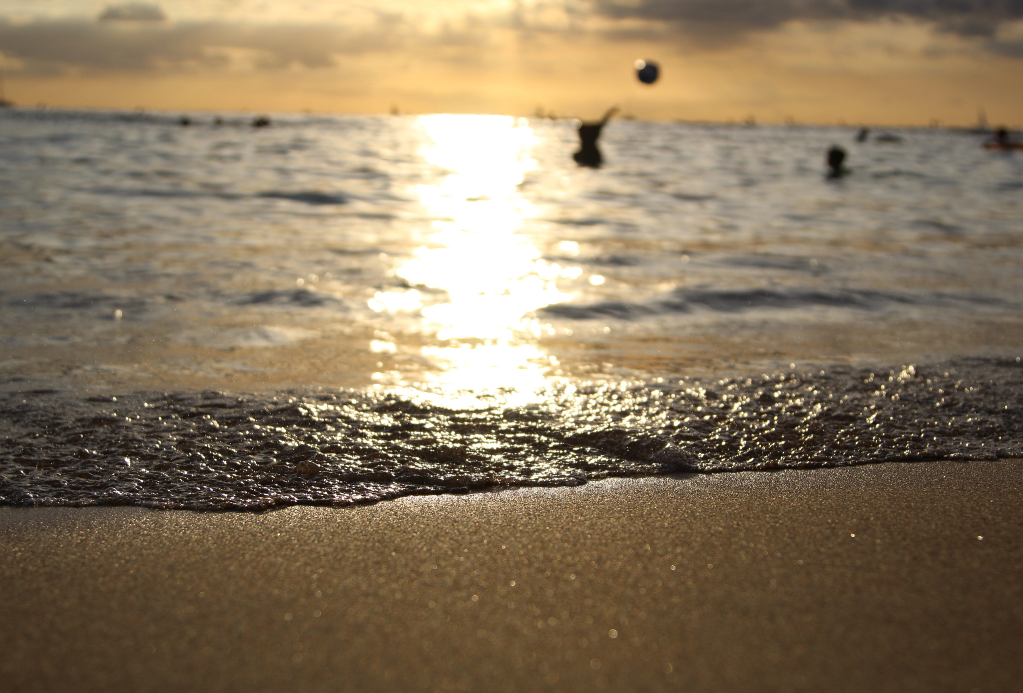 Canon EOS 1200D (EOS Rebel T5 / EOS Kiss X70 / EOS Hi) sample photo. Another hawaian sunset photography