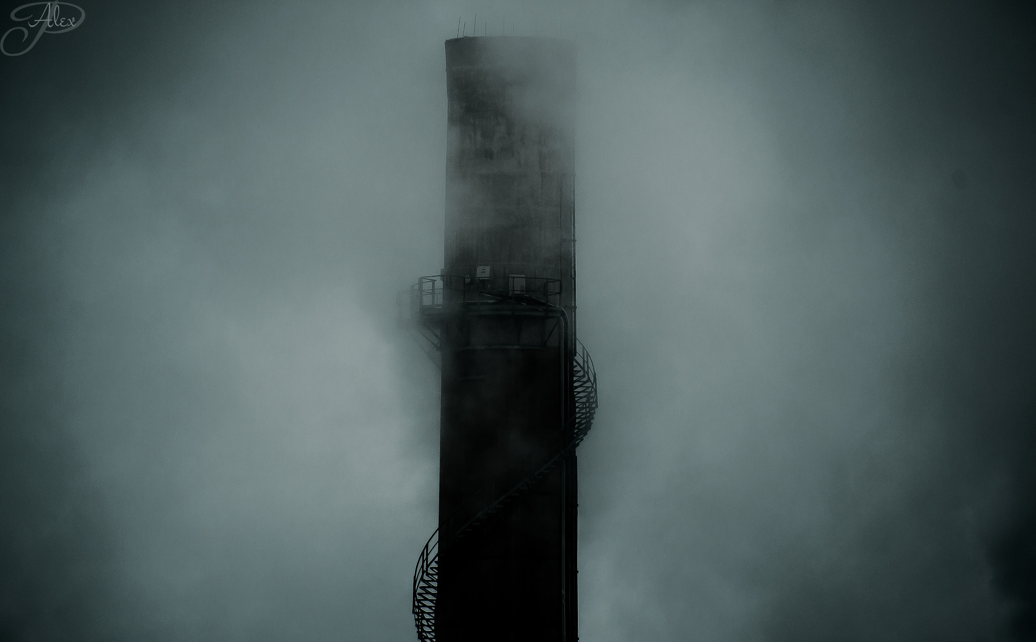 Sigma 18-250mm F3.5-6.3 DC Macro OS HSM sample photo. Smoke tower photography