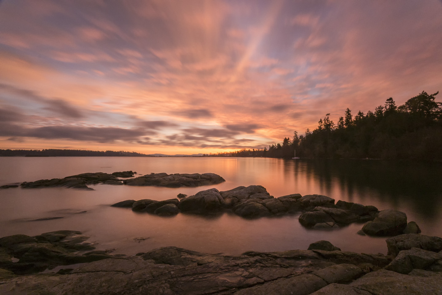 Sigma 10-20mm F4-5.6 EX DC HSM sample photo. Saanichton bay photography