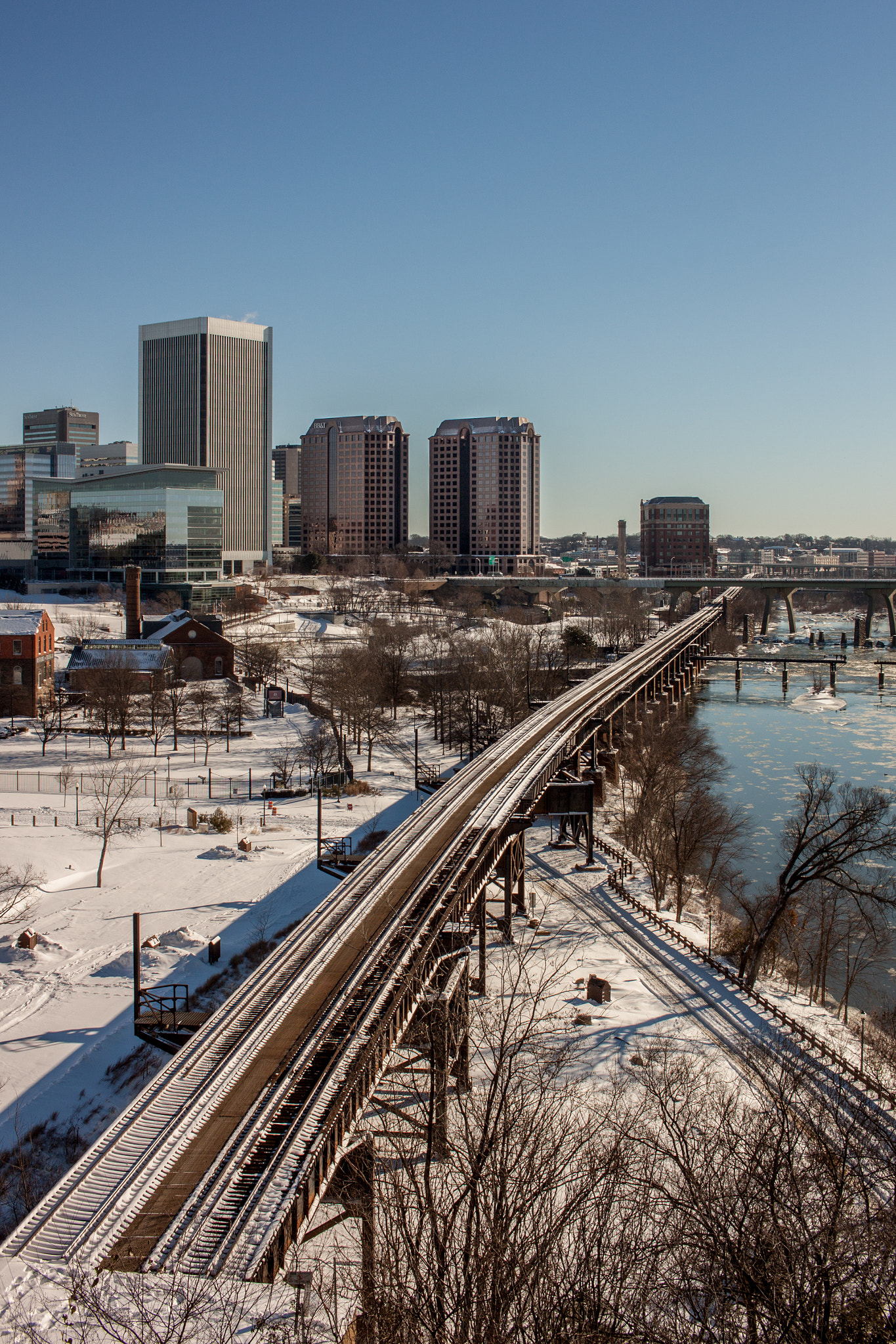 Canon EF-S 24mm F2.8 STM sample photo. Rva snow photography