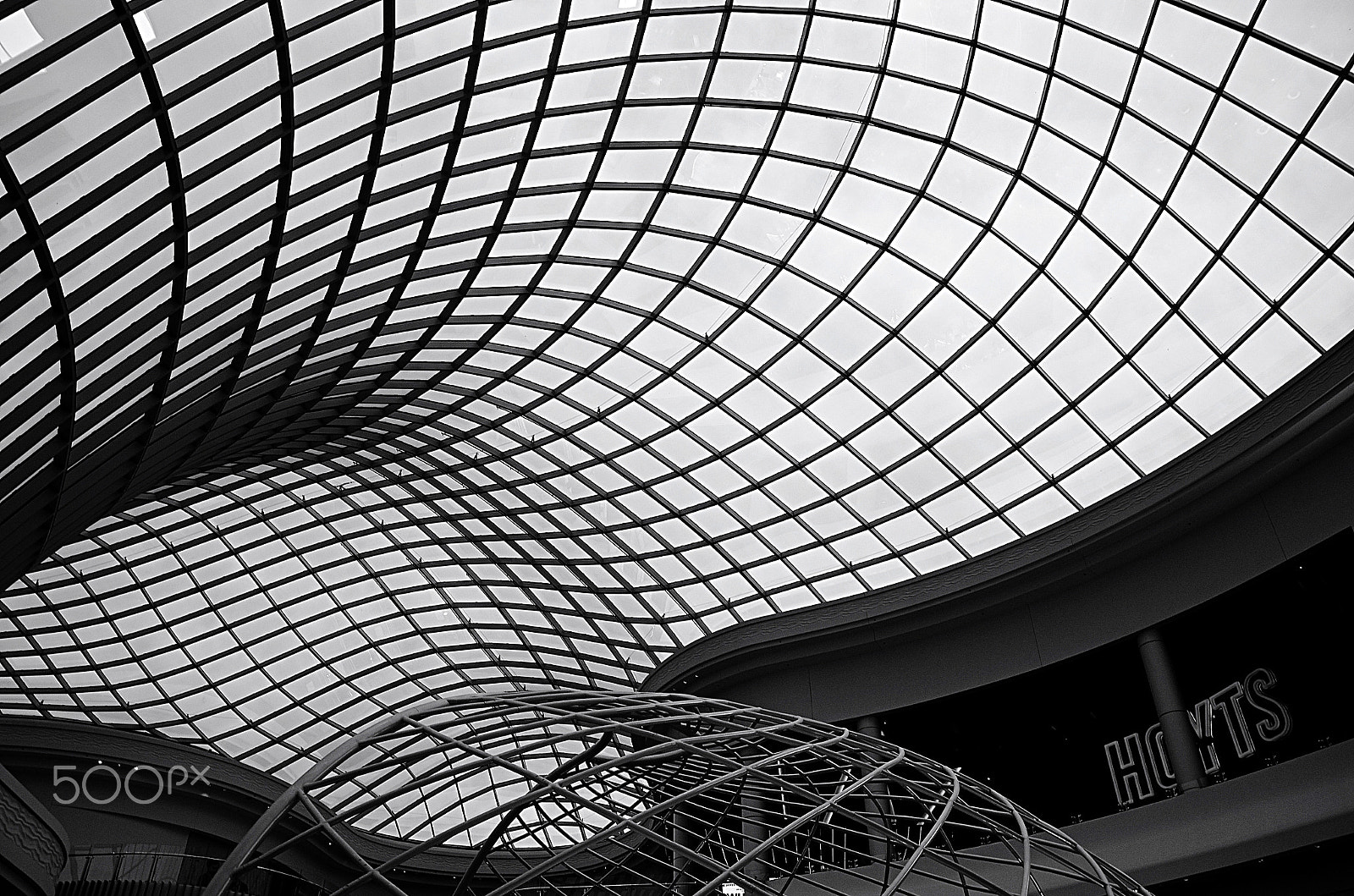 Pentax K-5 sample photo. Curvature photography