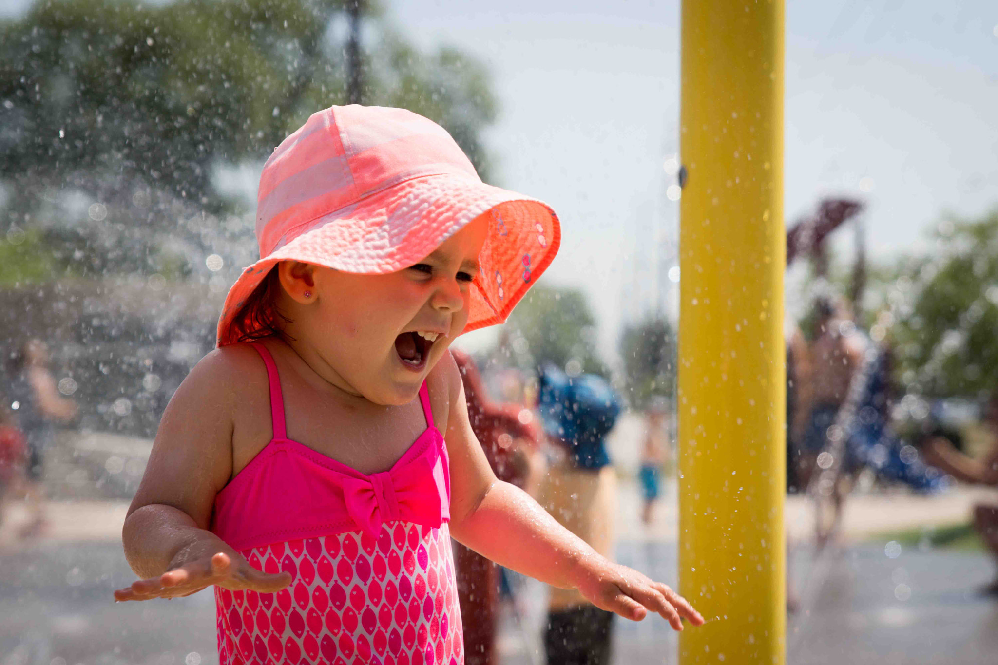 Sony SLT-A77 + 24-70mm F2.8 sample photo. Maddy's splash park fun photography