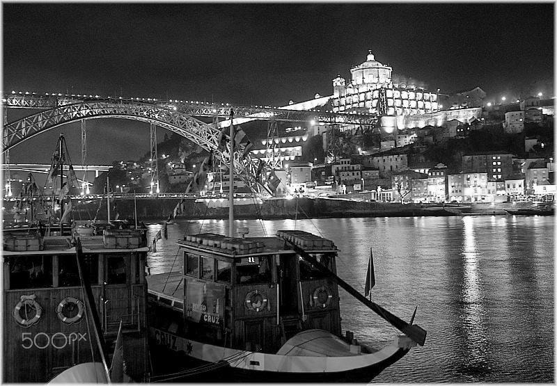 Samsung Pro 815 sample photo. Oporto photography