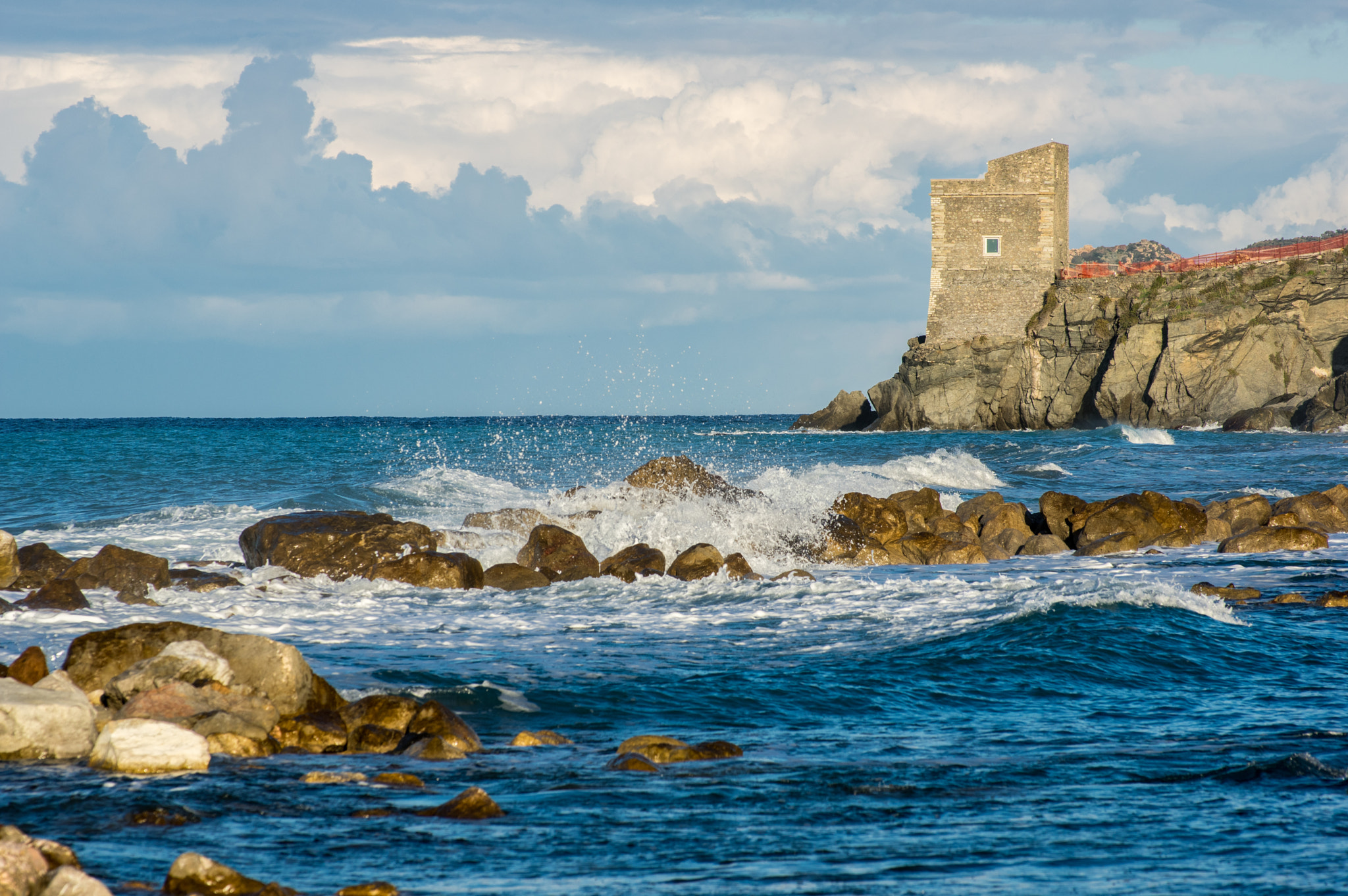 Pentax smc DA* 50-135mm F2.8 ED (IF) SDM sample photo. Mediterranean coast  photography