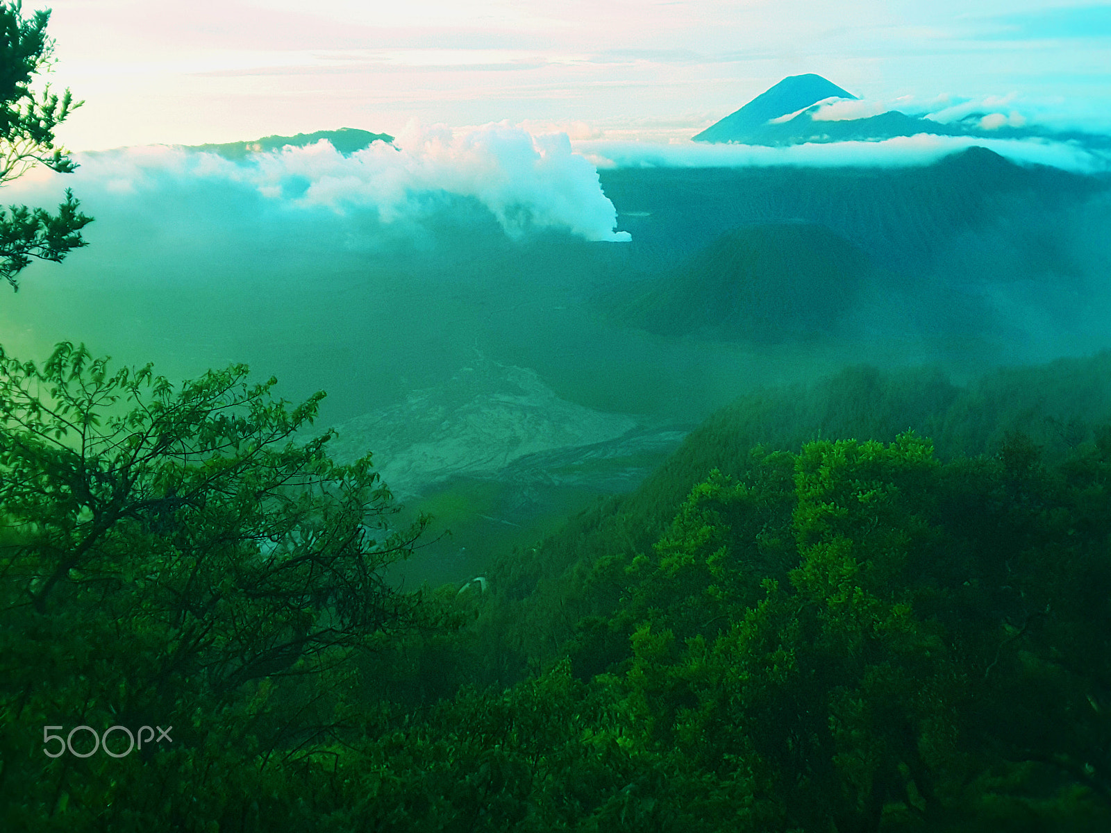 Samsung Galaxy Tab S2 8.0 sample photo. Mt bromo photography