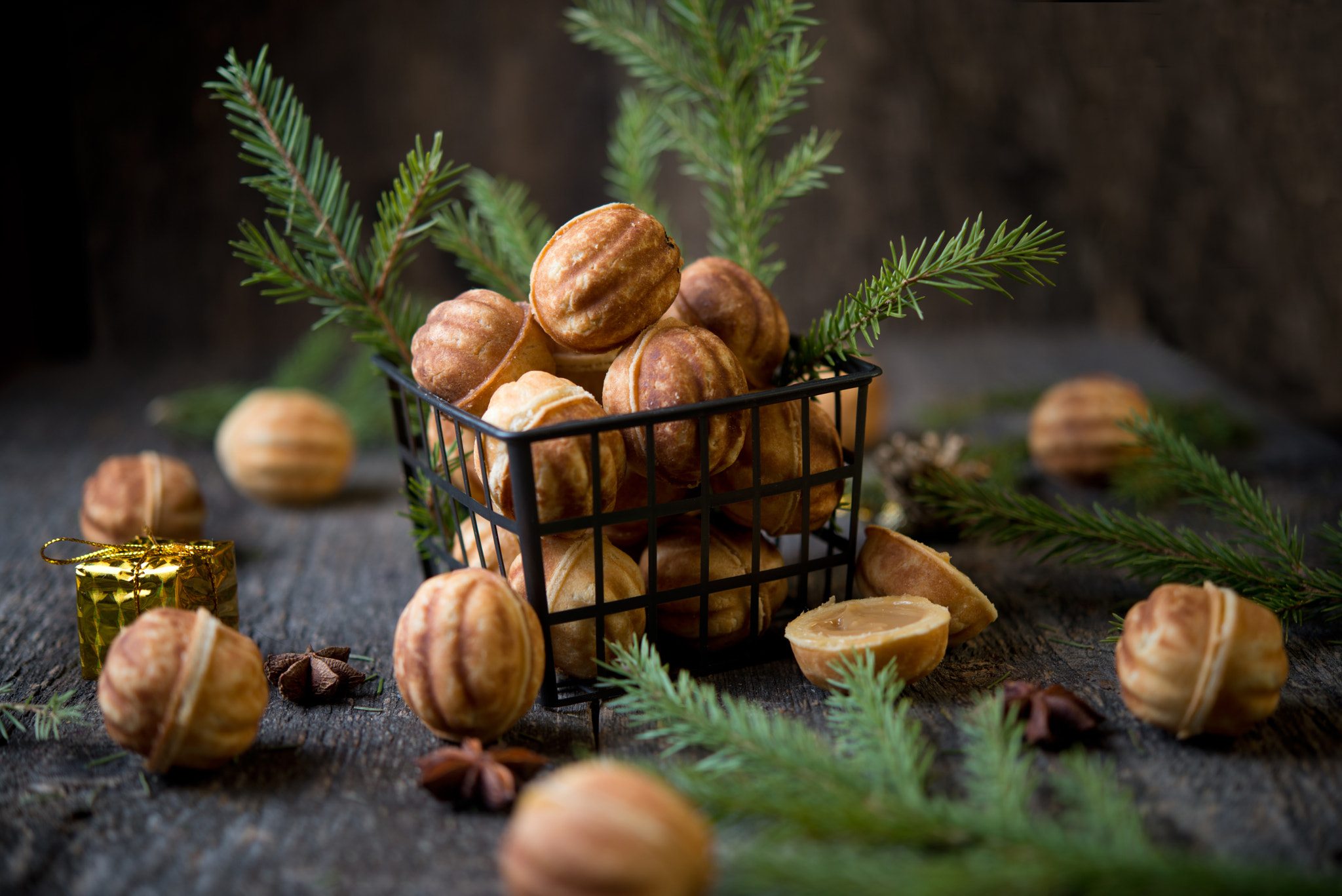 Nikon AF-S Micro-Nikkor 60mm F2.8G ED sample photo. New year's sweets cookies nutlets photography