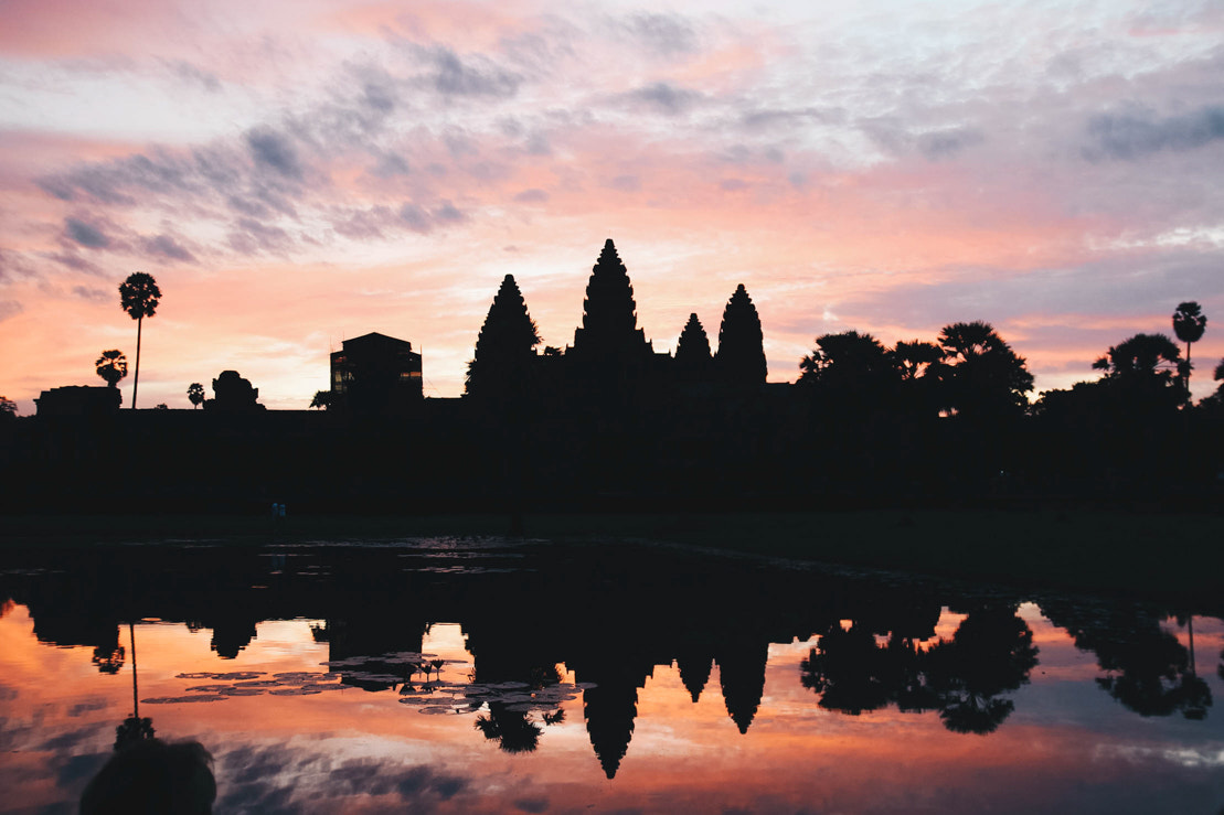 Canon EOS 600D (Rebel EOS T3i / EOS Kiss X5) sample photo. Angkor wat at sunrise photography
