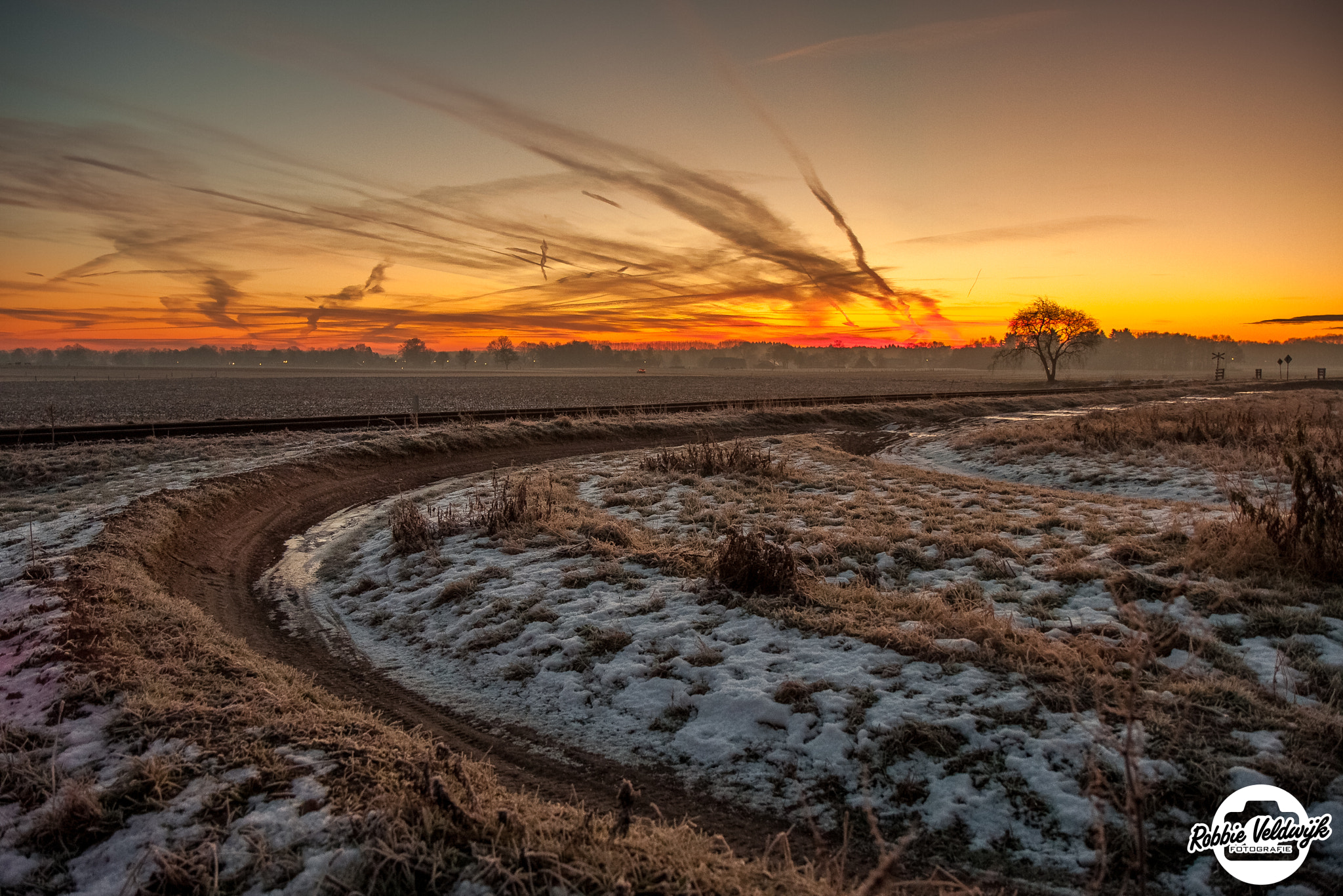 Canon EOS 40D sample photo. Sunrise in winter photography