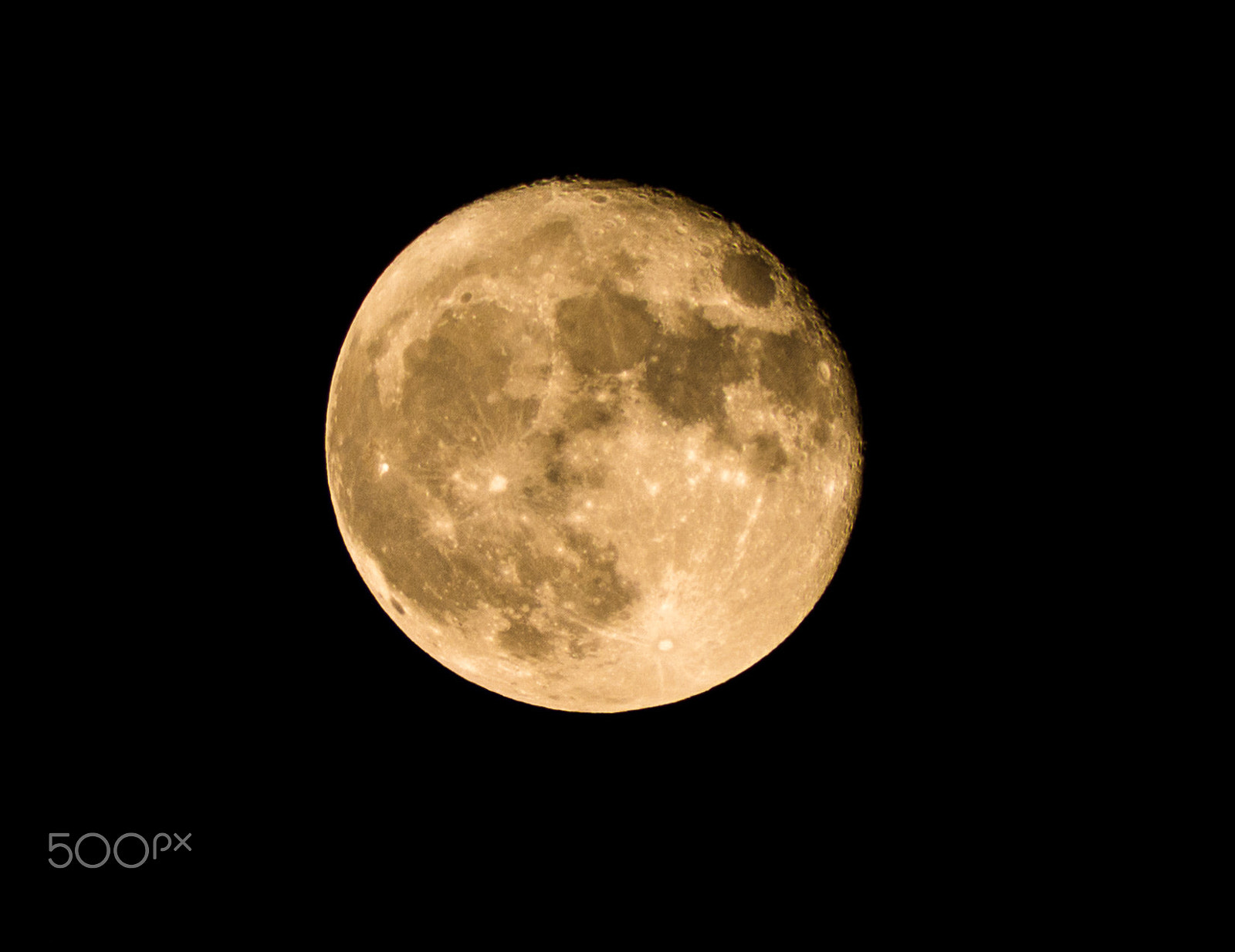 Sigma 70-300mm F4-5.6 APO DG Macro sample photo. Sparkling supermoon photography