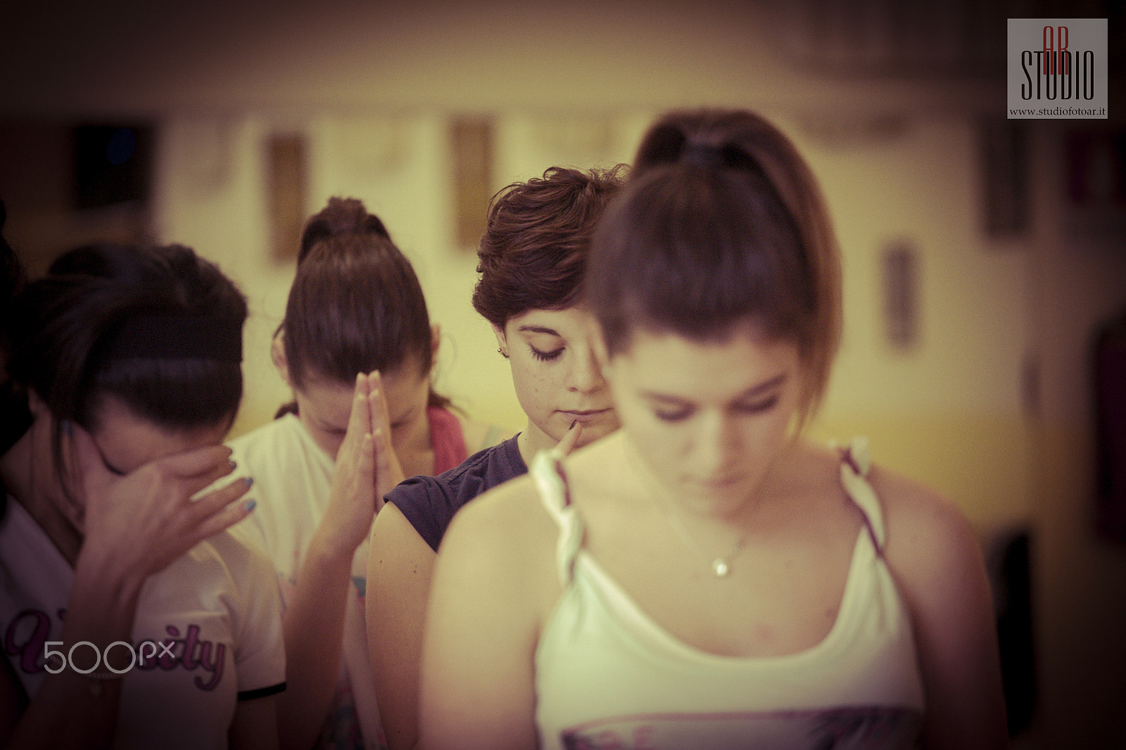 Canon EOS 5D + Canon EF 70-200mm F4L USM sample photo. Dancers in act photography