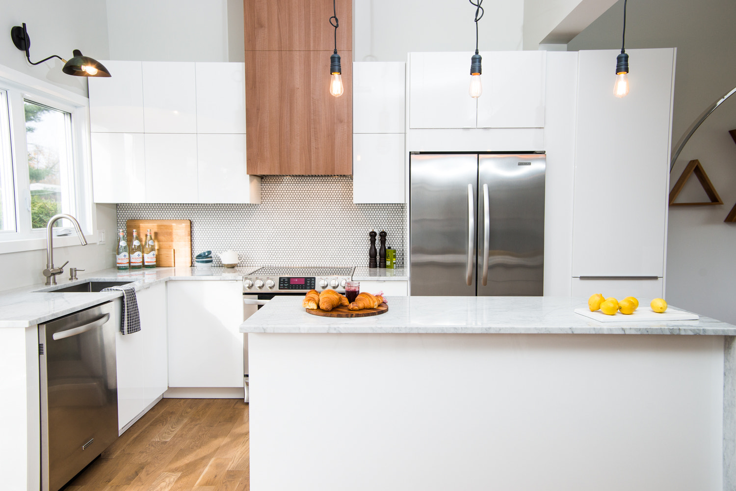 Sony a99 II sample photo. Kitchen photography