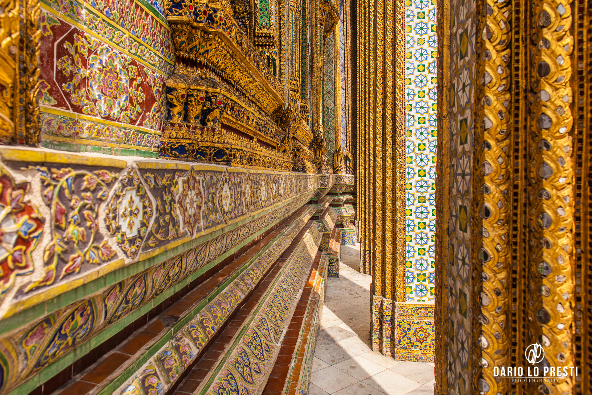 Canon EOS 5D Mark II sample photo. Complex ornaments in wat phra kaew photography