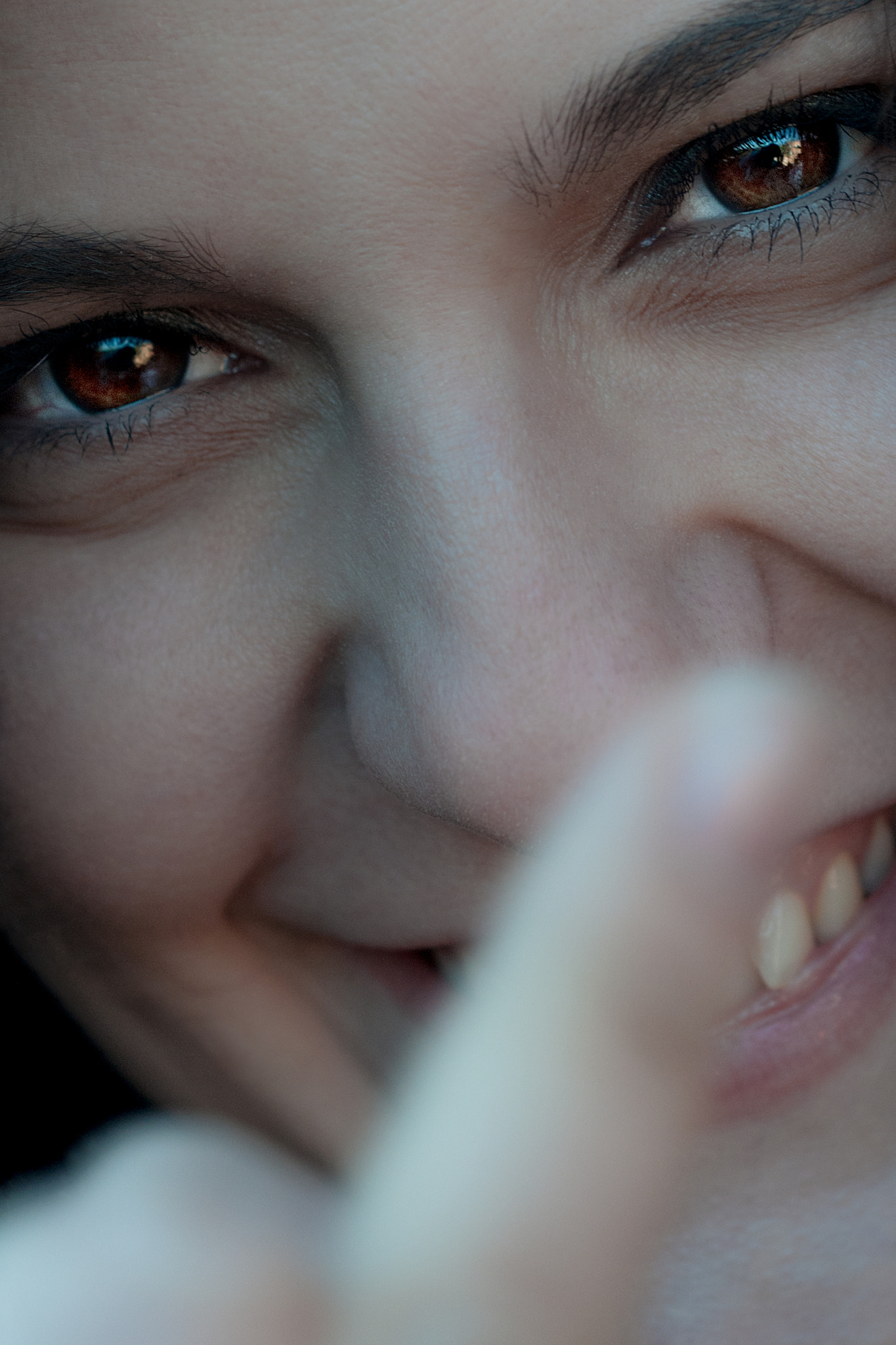 Nikon D300S + Nikon AF Nikkor 50mm F1.8D sample photo. Things unsaid photography