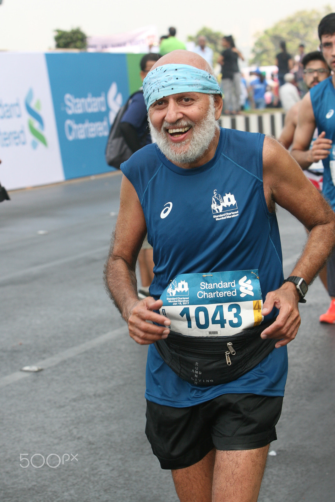Canon EF 70-200mm F2.8L IS USM sample photo. Santa photography