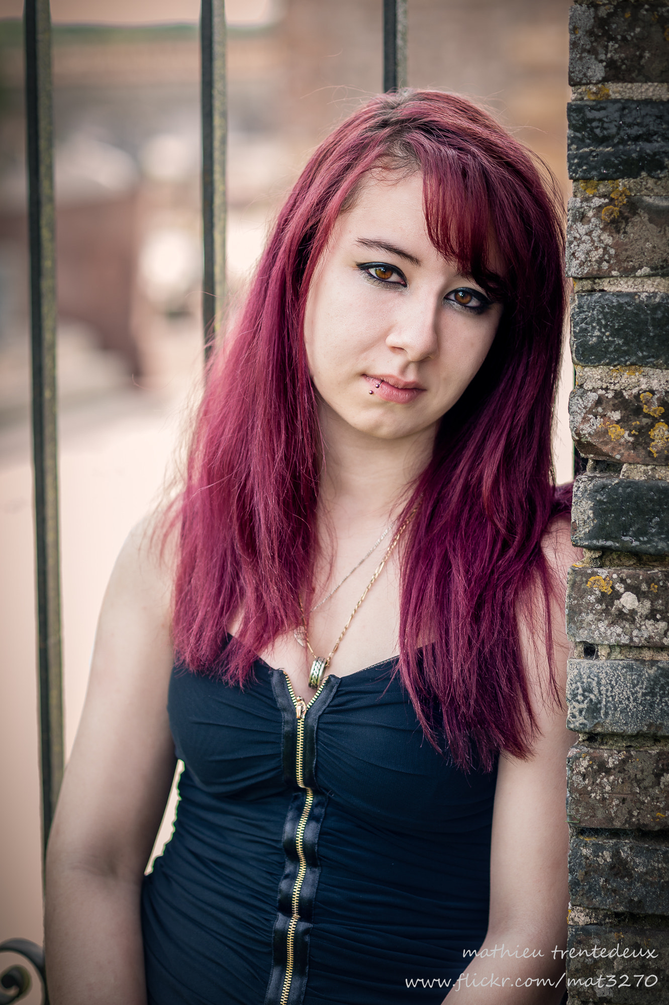 AF Nikkor 85mm f/1.8 sample photo. Samatha photography