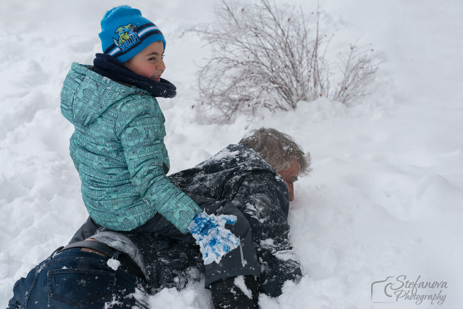 Nikon D7100 sample photo. Snow fight photography