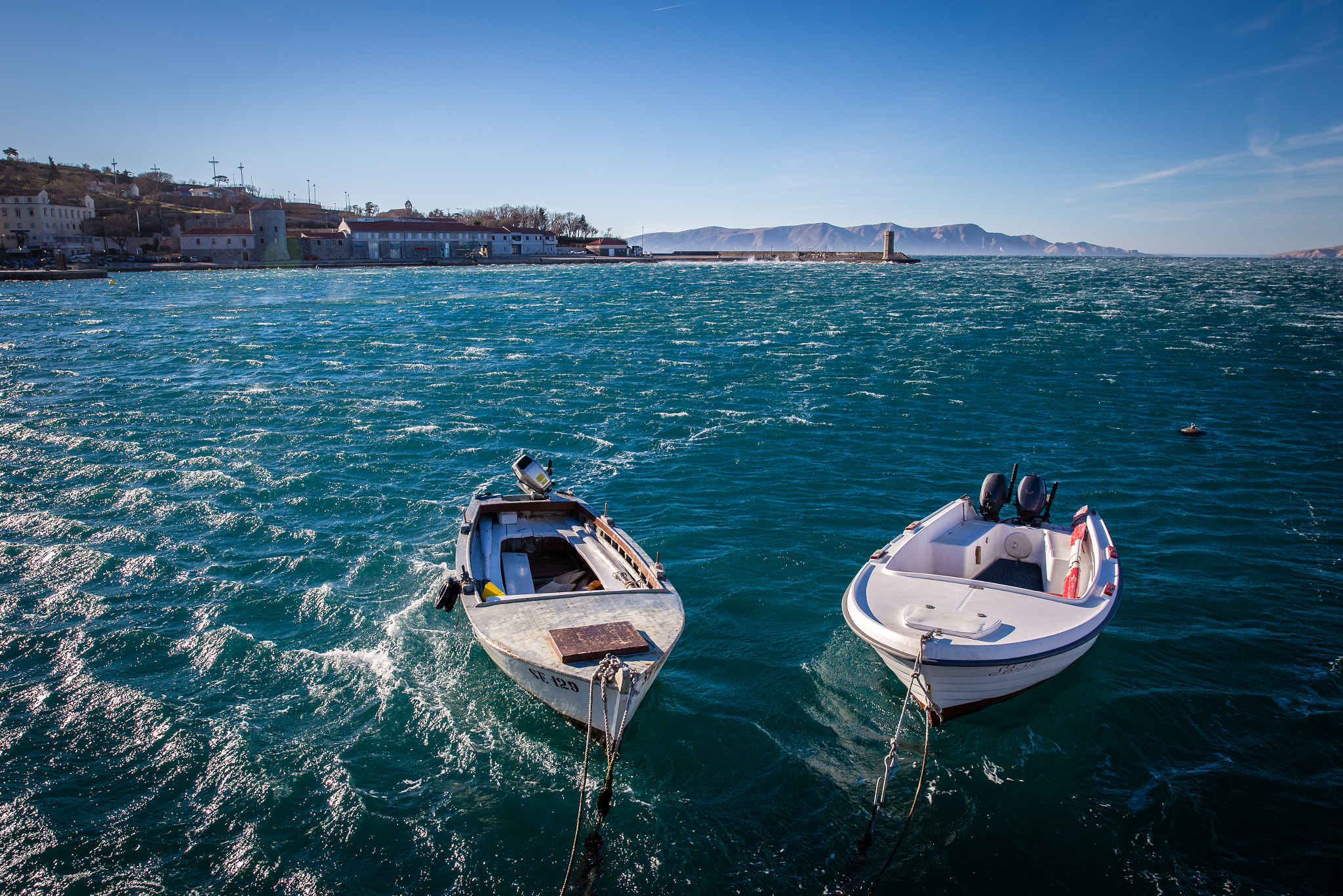 Canon EOS 6D sample photo. Lonely boats photography