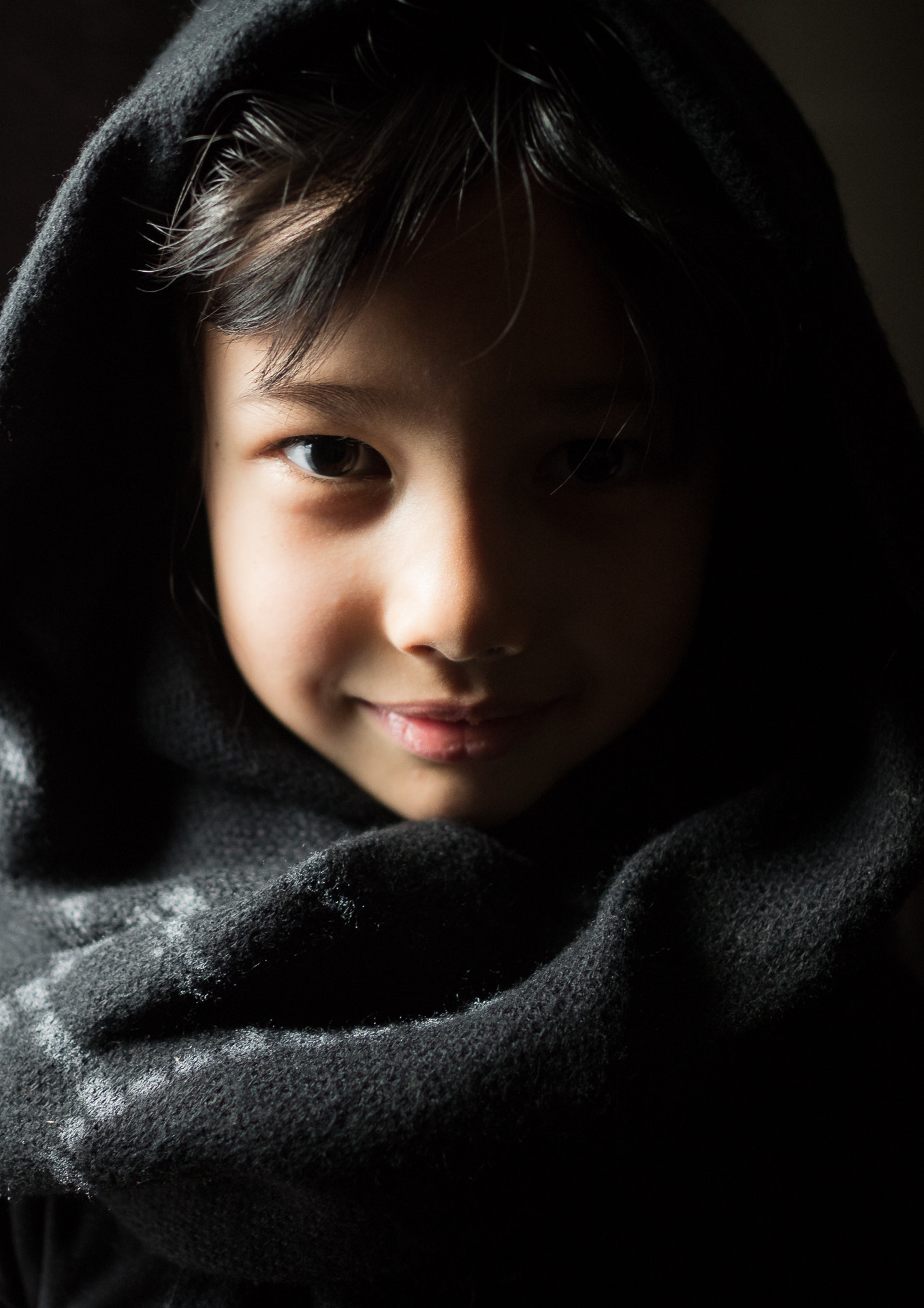 Olympus M.Zuiko Digital 25mm F1.8 sample photo. Girl version of kylo ren photography