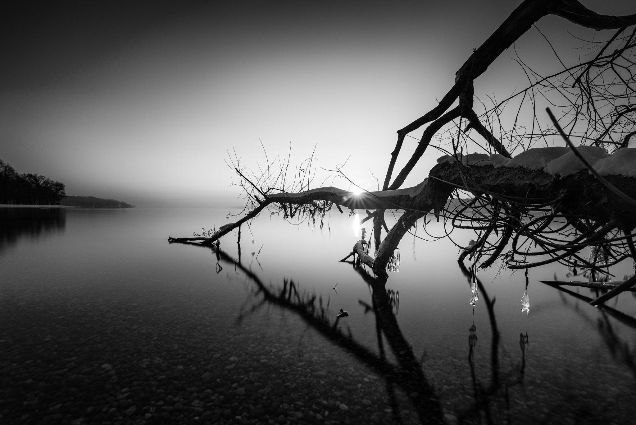 Tokina AT-X 16-28mm F2.8 Pro FX sample photo. Bw photography