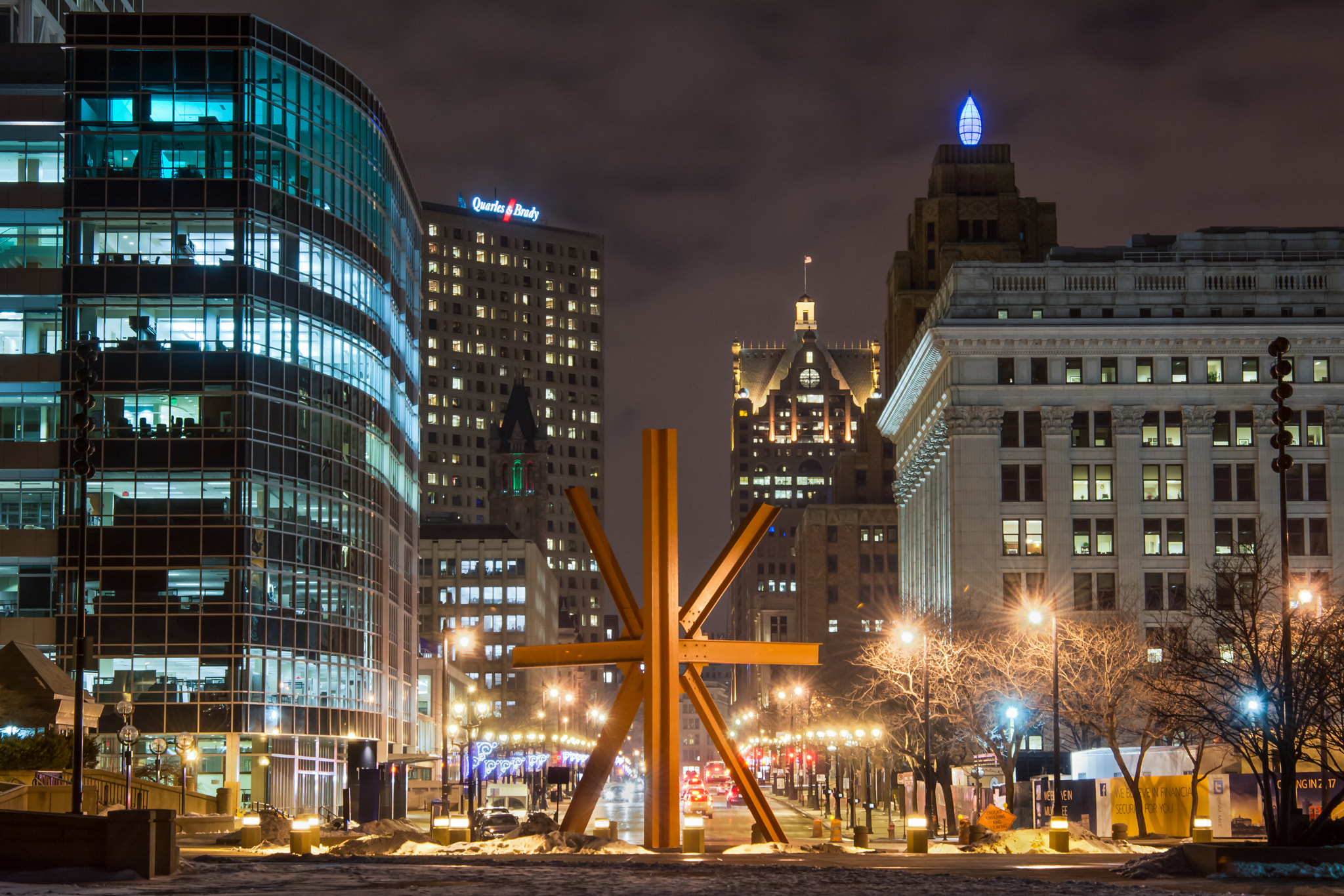 Nikon D7100 sample photo. The calling, wisconsin ave, night photography