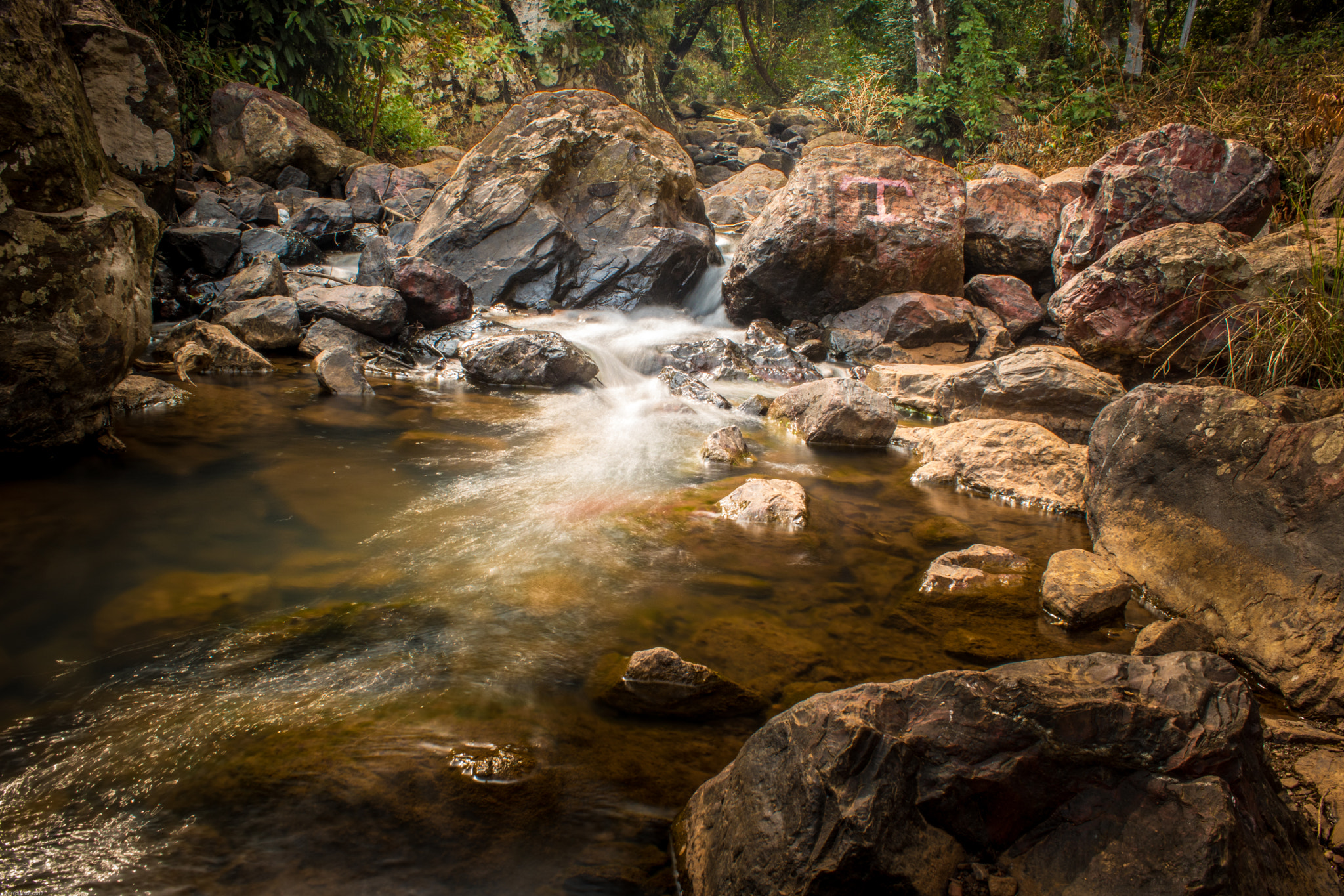 Canon EOS 750D (EOS Rebel T6i / EOS Kiss X8i) sample photo. Let it flow photography
