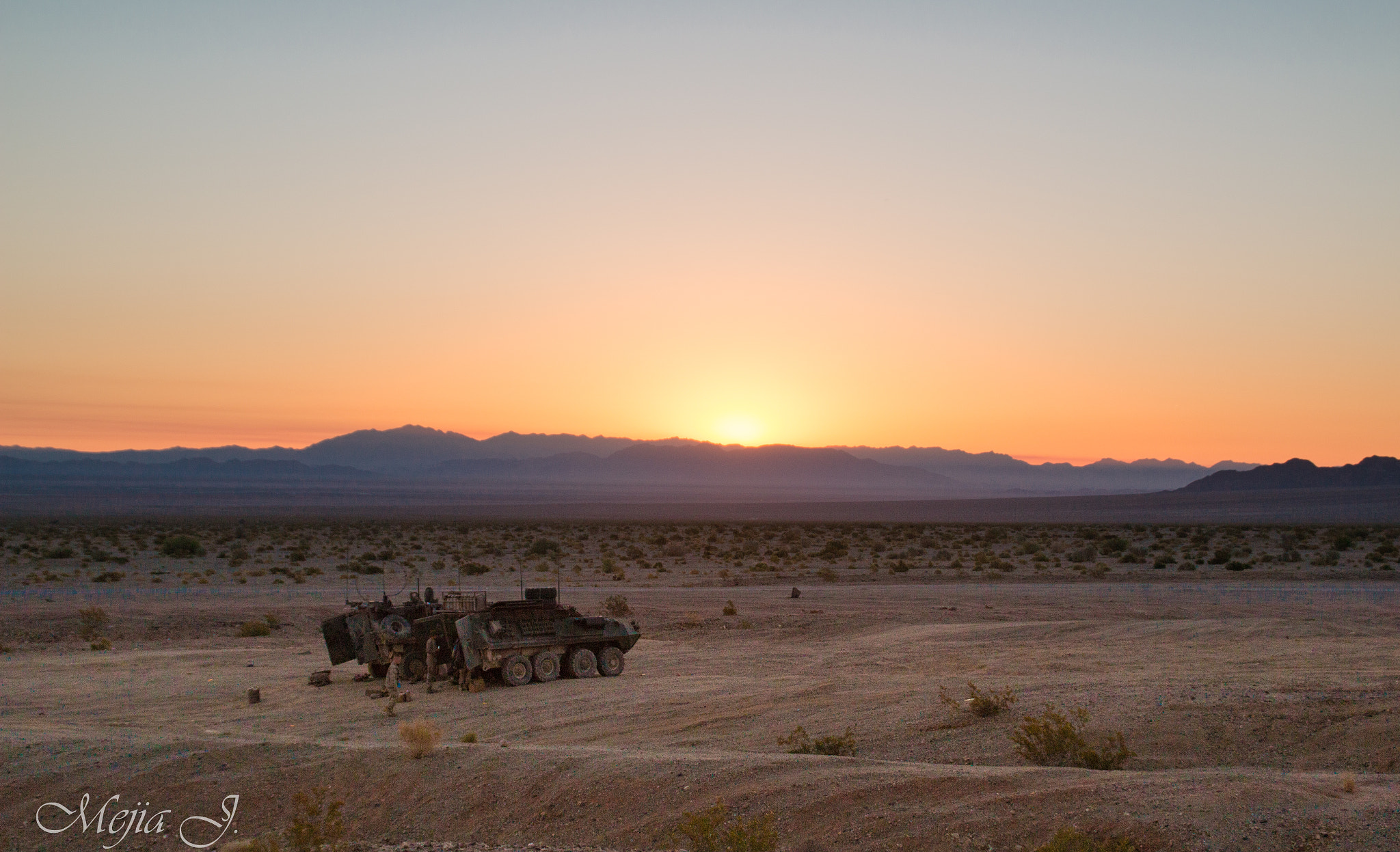 Canon EOS 70D sample photo. Desert operations photography