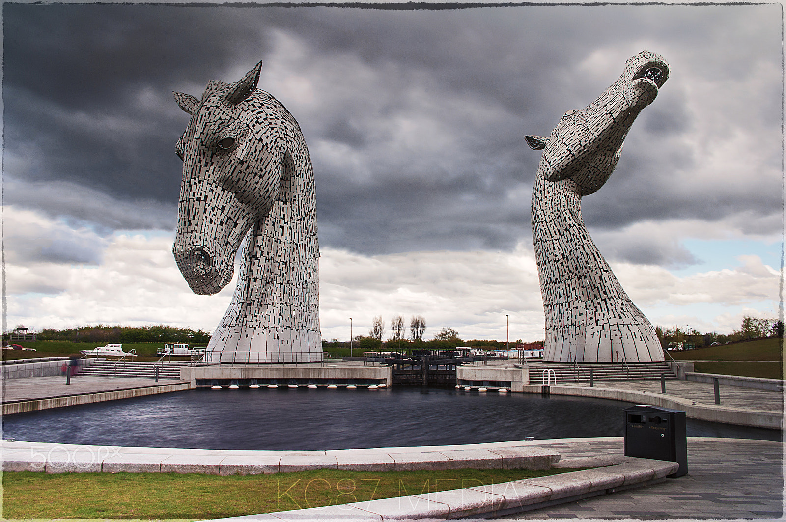 Nikon D90 + Sigma 18-50mm F3.5-5.6 DC sample photo. Kelpies (graded unit) photography