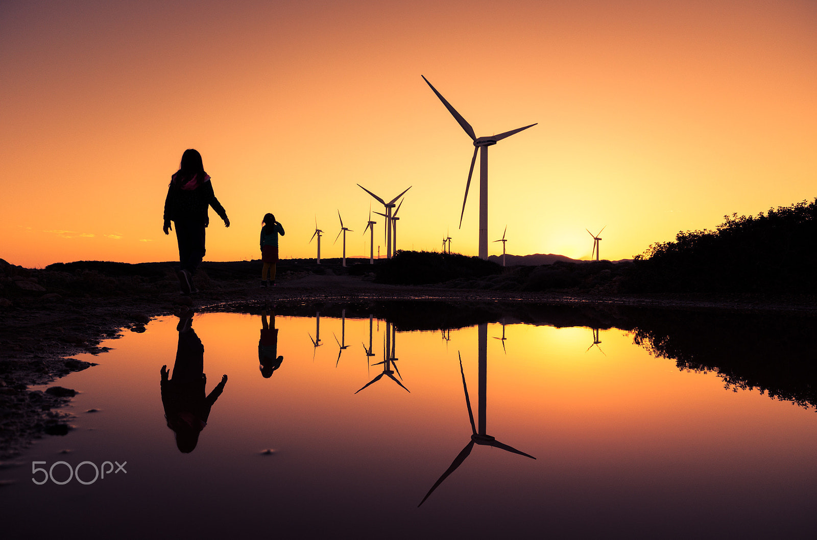 Sigma 10-20mm F4-5.6 EX DC HSM sample photo. Wind turbines reflection photography