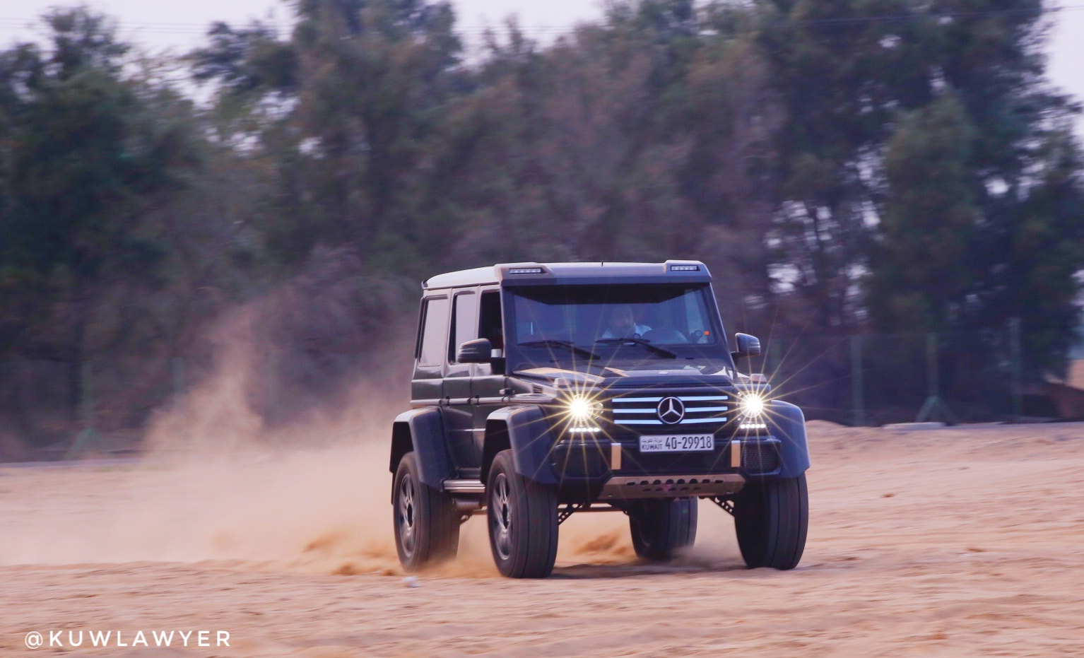 Canon EOS 6D + Canon 70-300mm sample photo. Mercedes g5004x4² photography