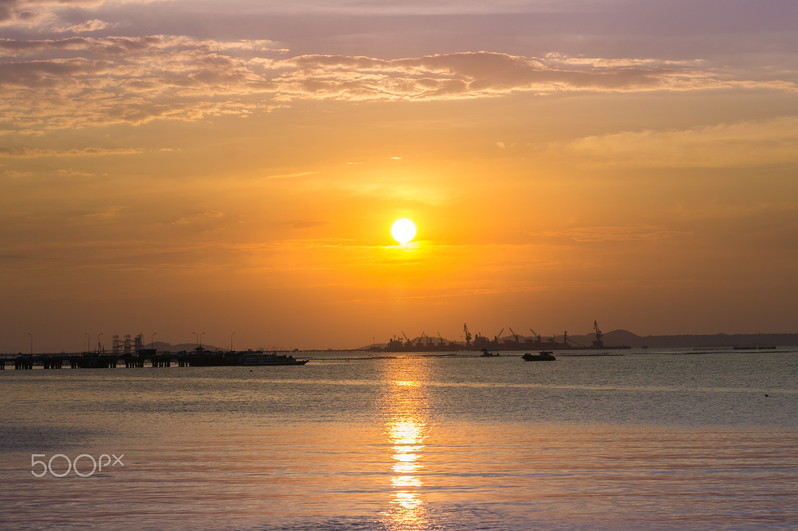 Sony a6000 + Sony FE 70-200mm F4 G OSS sample photo. Good evening photography