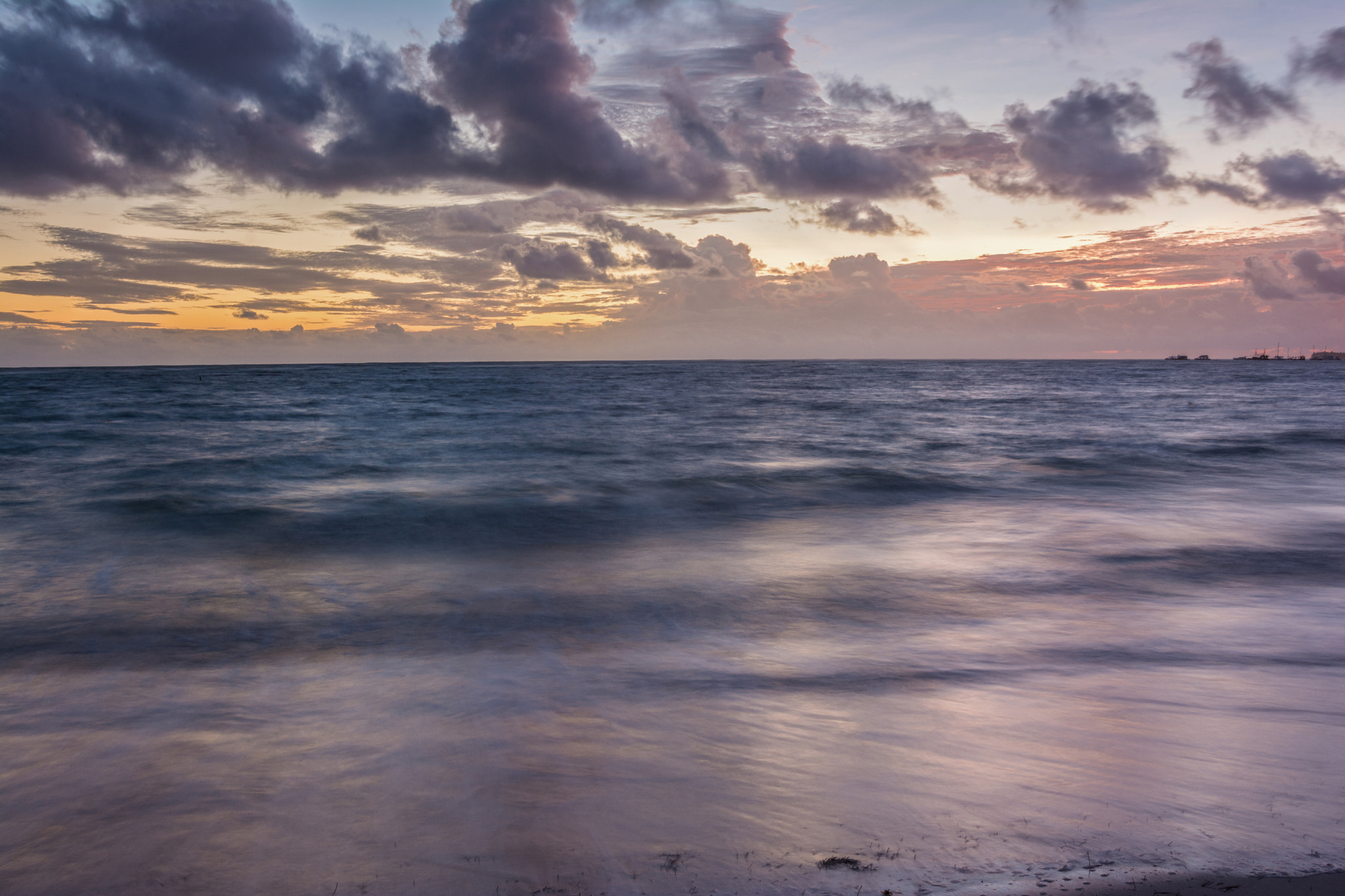 Nikon AF Nikkor 24-85mm F2.8-4D IF sample photo. Morning on the atlantic photography