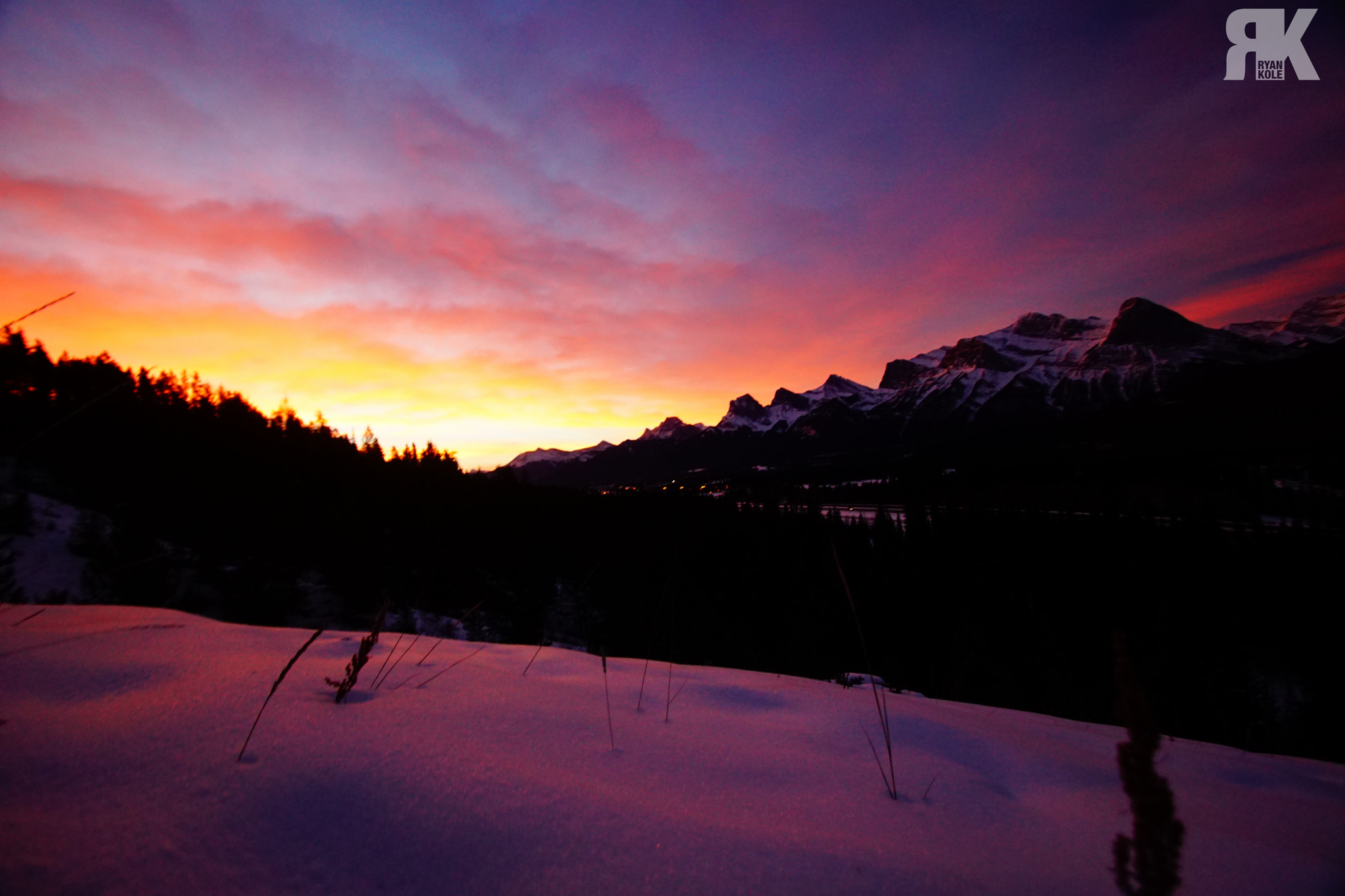 Sony ILCA-77M2 + DT 10-24mm F3.5-4.5 SAM sample photo. Harvie heights sunrise ii photography