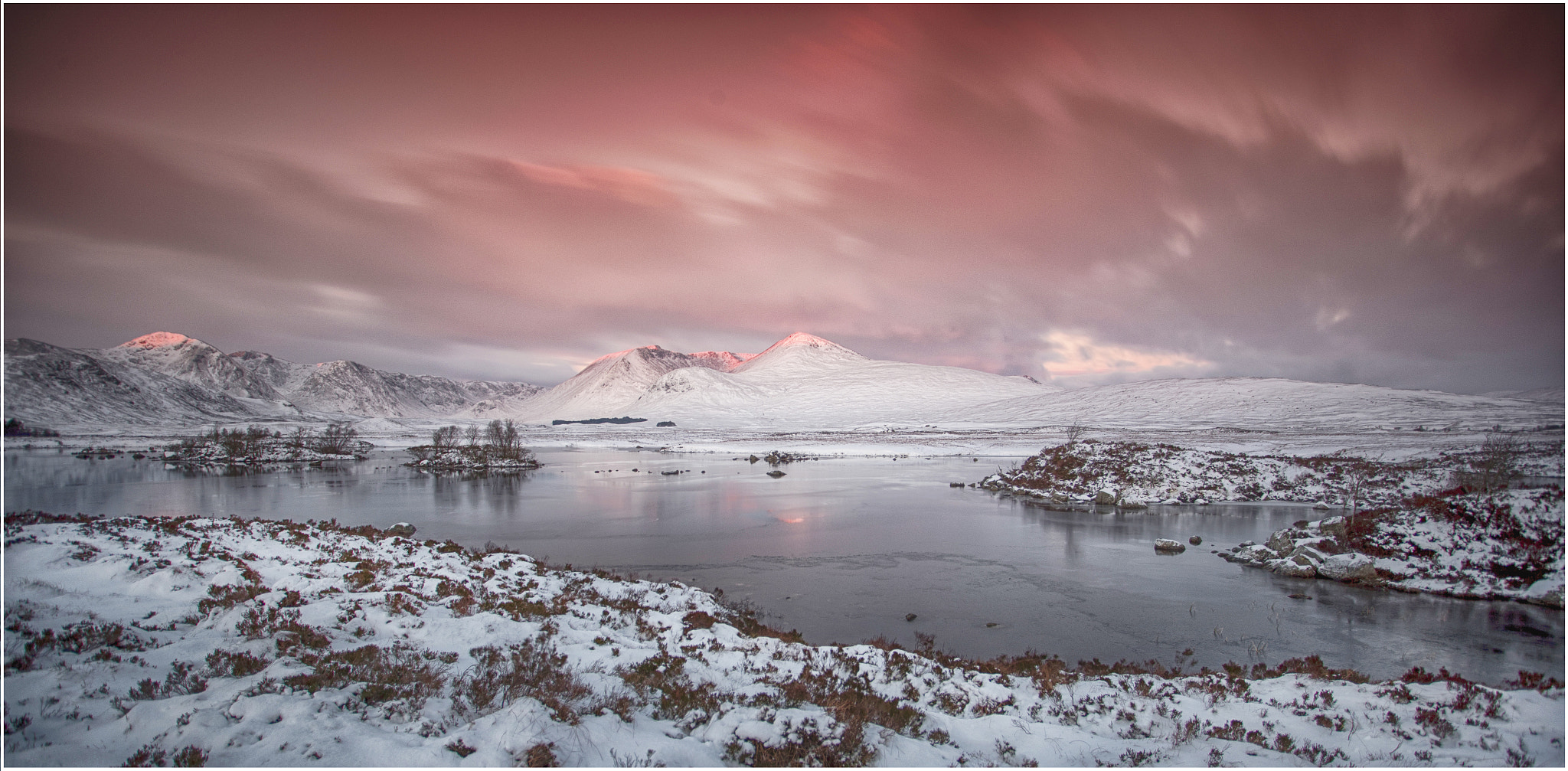 Canon EF 17-40mm F4L USM sample photo. Rannoch lochan 08:18am photography