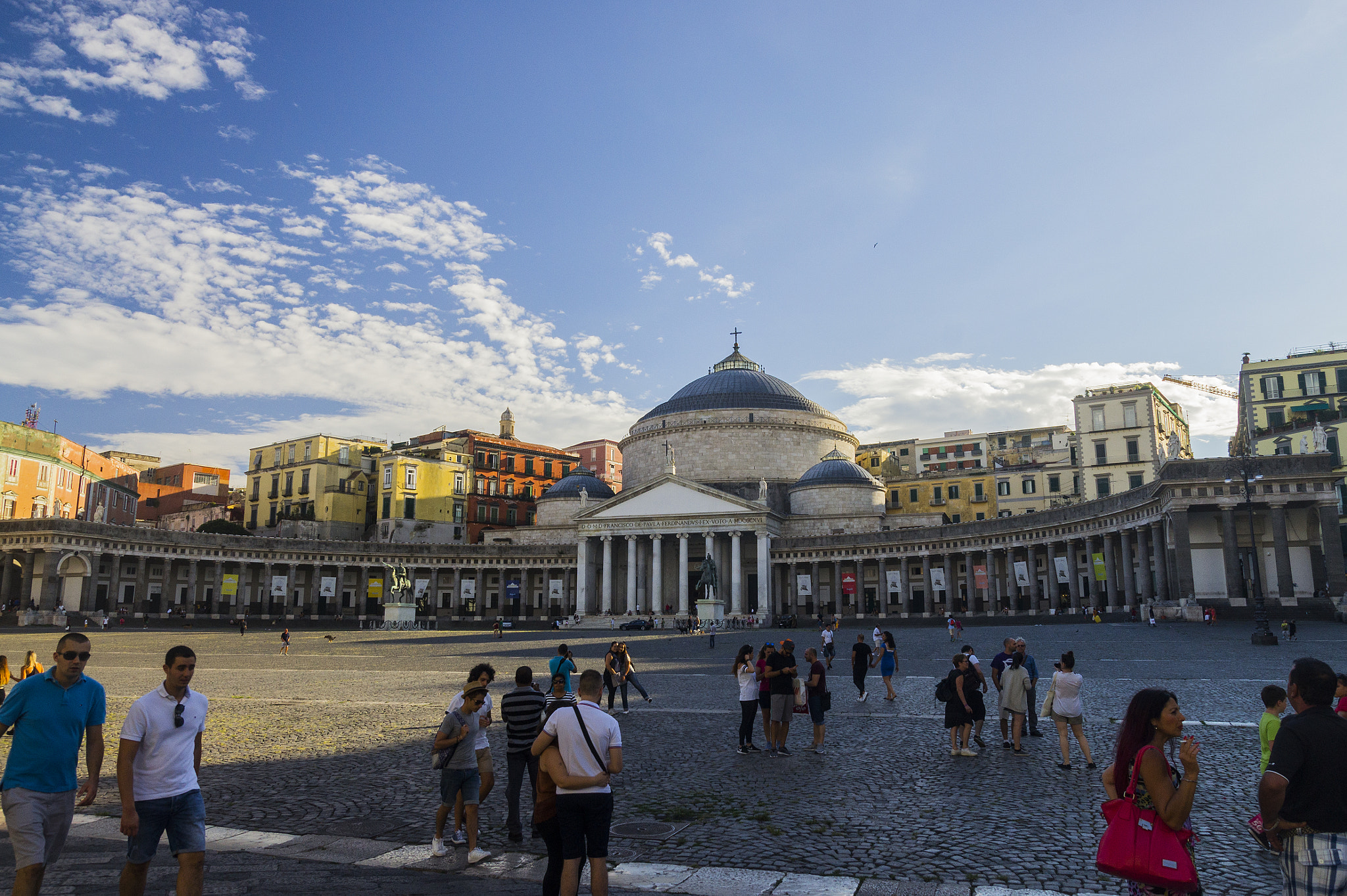 Sony SLT-A33 + Tamron SP AF 17-50mm F2.8 XR Di II LD Aspherical (IF) sample photo. Piazza plebiscito napoli photography