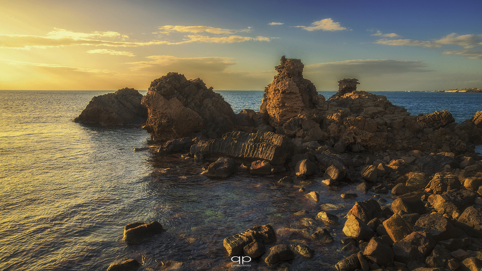 Nikon AF Nikkor 24-85mm F2.8-4D IF sample photo. Aci trezza photography