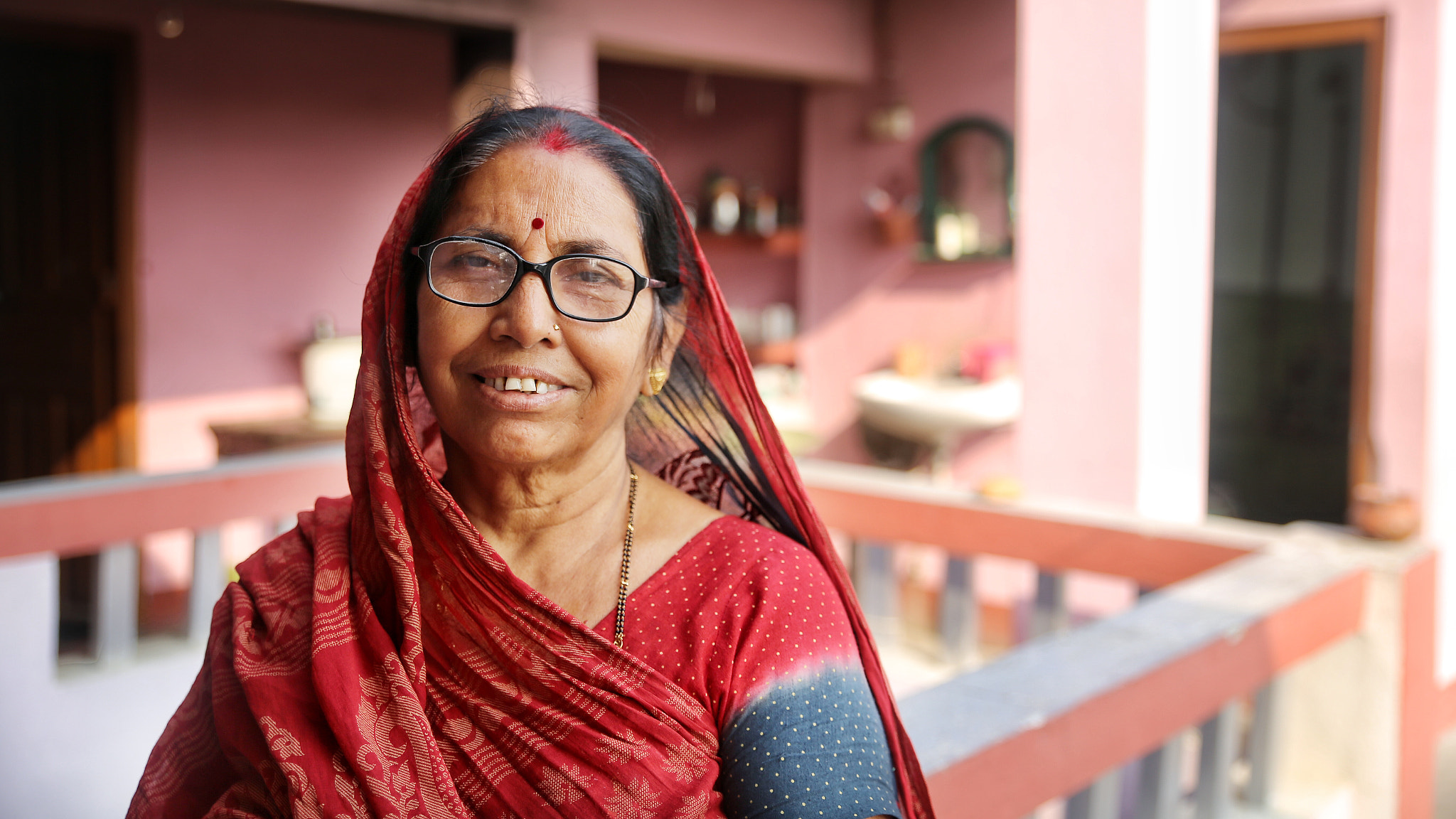 Canon EOS 6D + Canon 24-70mm sample photo. Mother photography