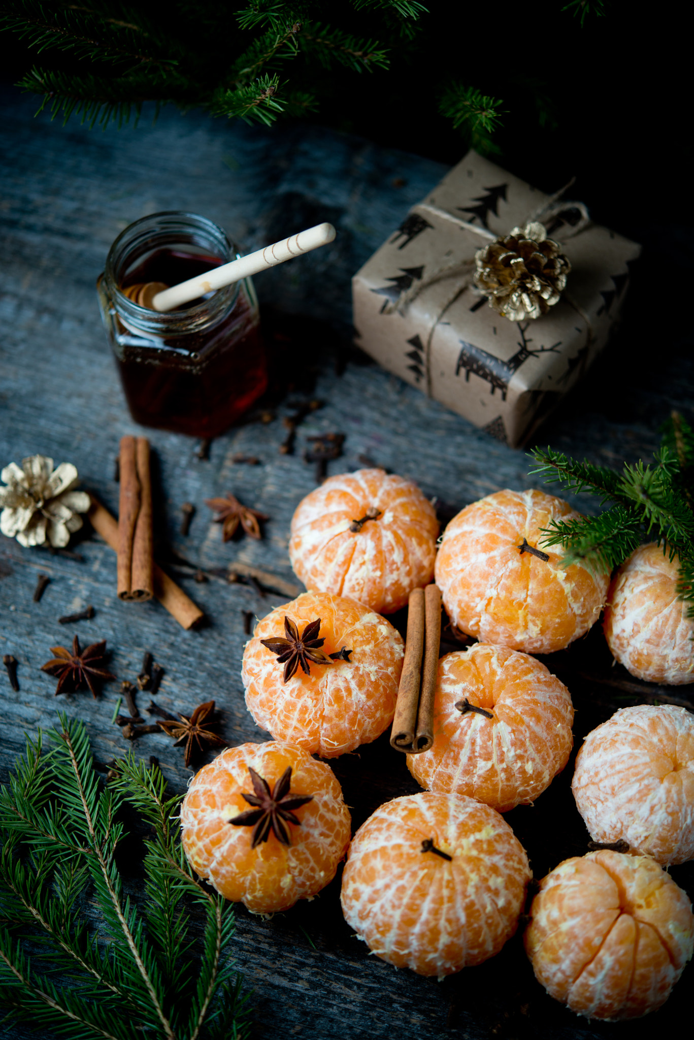 Nikon AF-S Micro-Nikkor 60mm F2.8G ED sample photo. Tangerines withe a spices photography