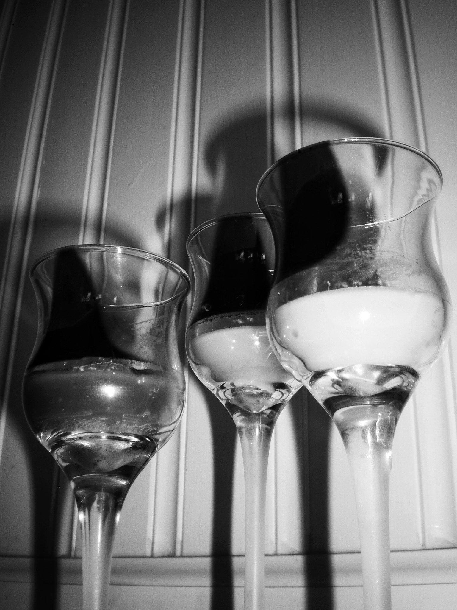 Nikon COOLPIX L14 sample photo. 'burnt glass' photography