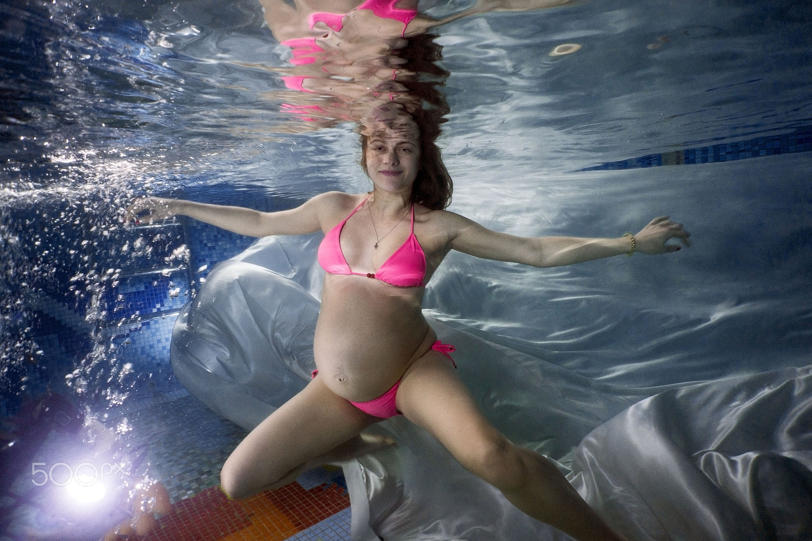 Sony Alpha NEX-5N + Sony E 16mm F2.8 sample photo. Pregnancy... photography
