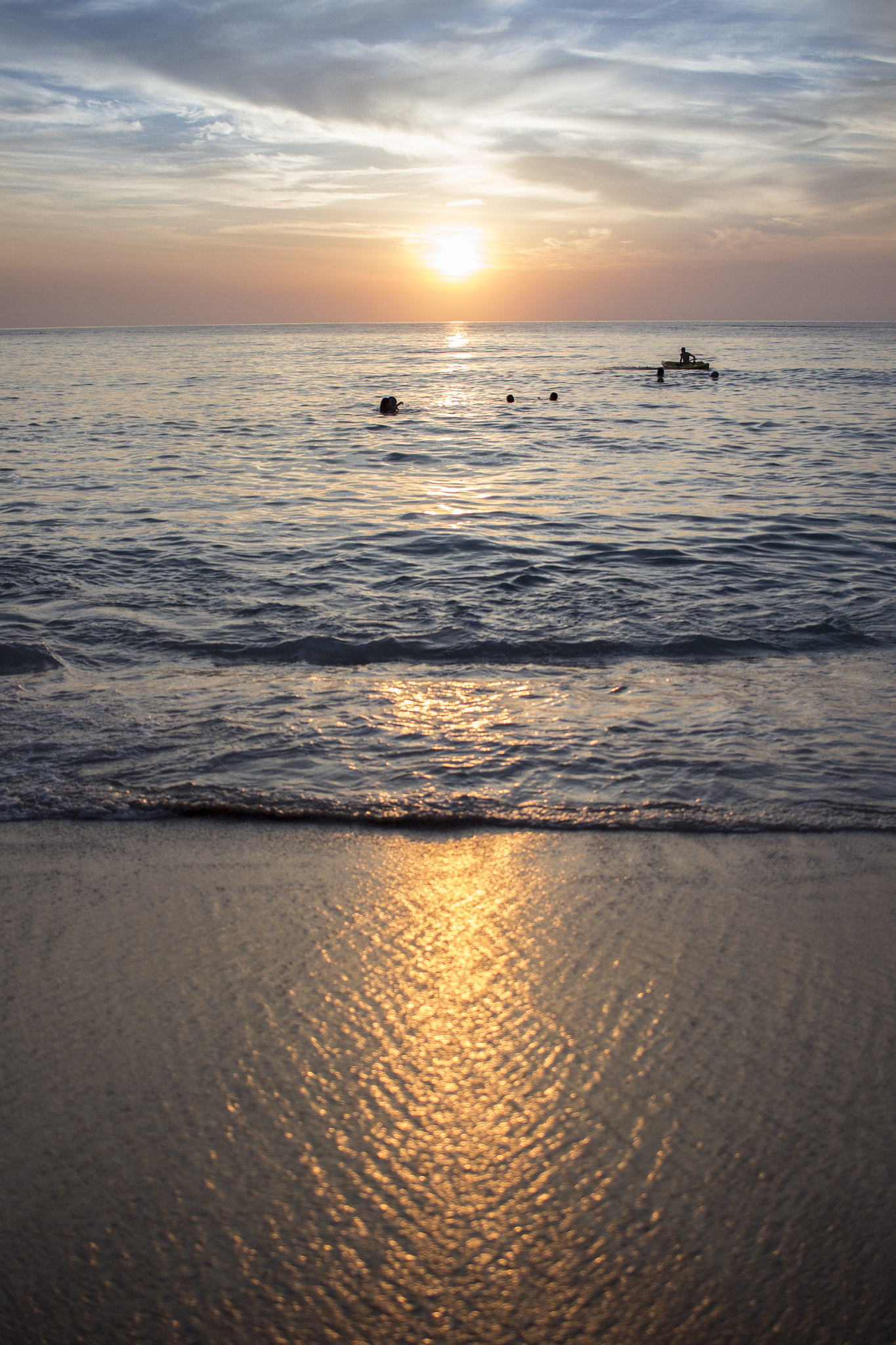 Canon EF-S 24mm F2.8 STM sample photo. Sunrise photography