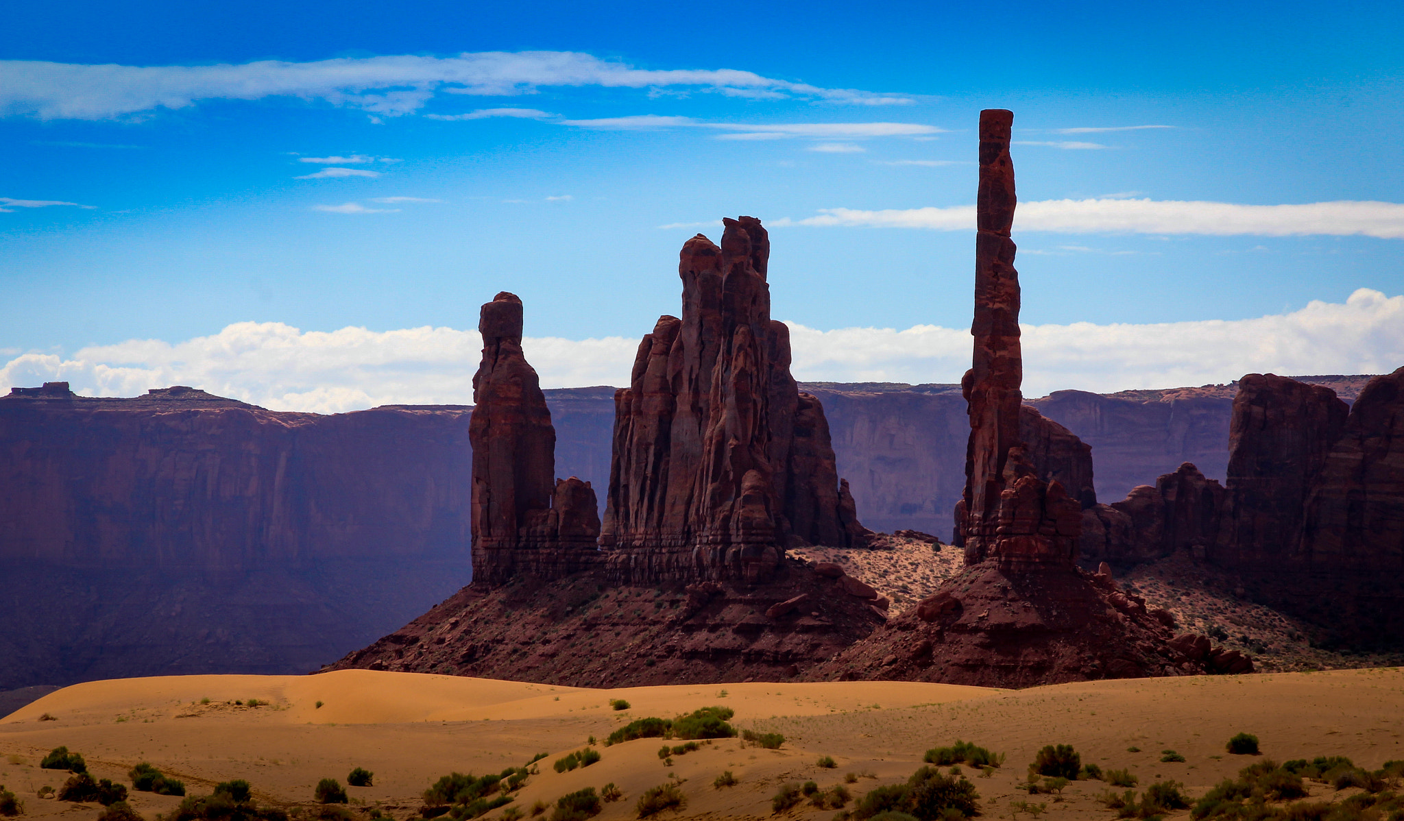 Canon EOS 550D (EOS Rebel T2i / EOS Kiss X4) sample photo. Monument valley photography