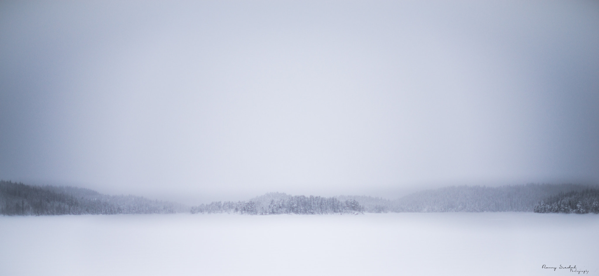 Nikon D800 + Sigma 50mm F1.4 EX DG HSM sample photo. Land in sight photography
