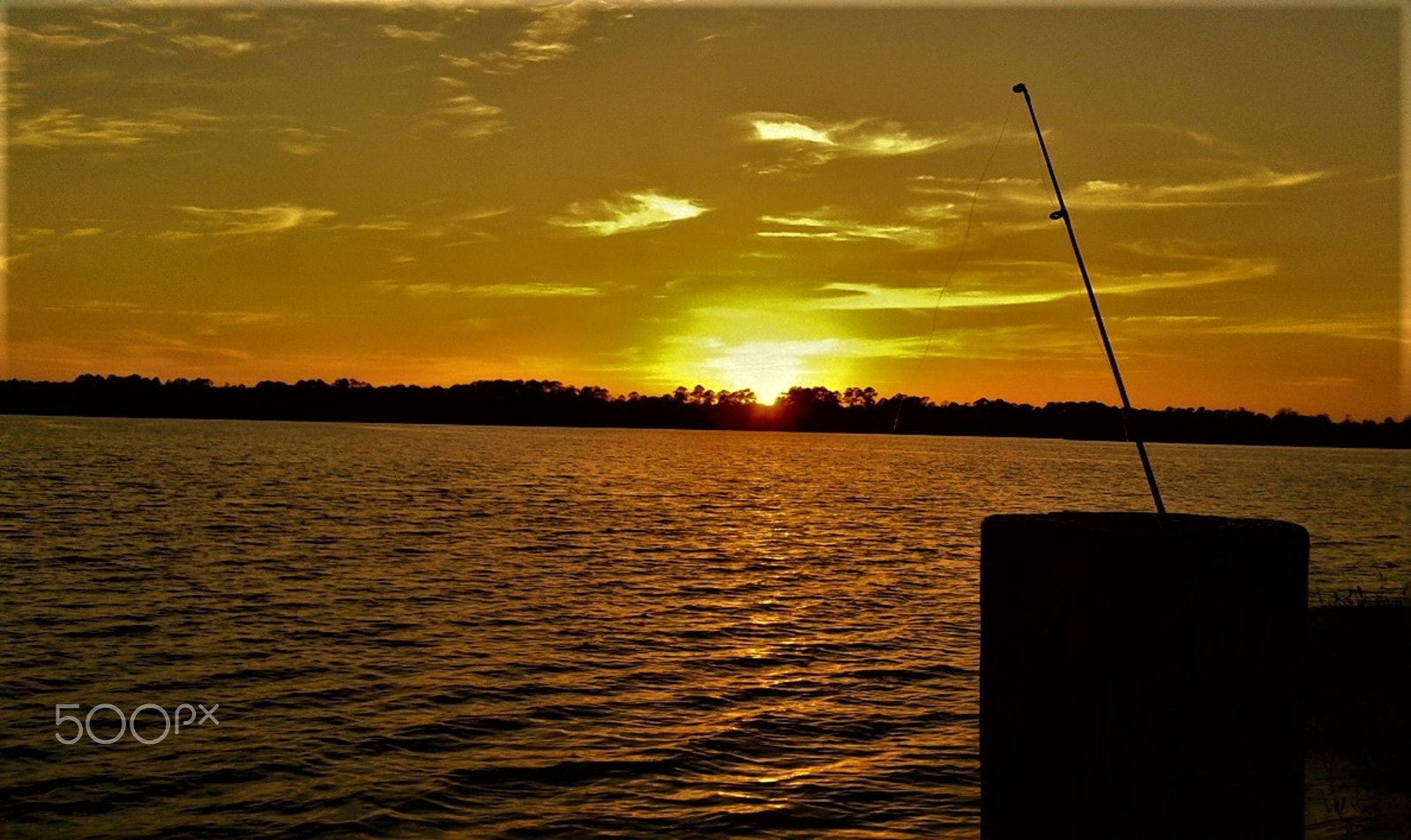 Samsung Galaxy Avant sample photo. Sunset fishing photography
