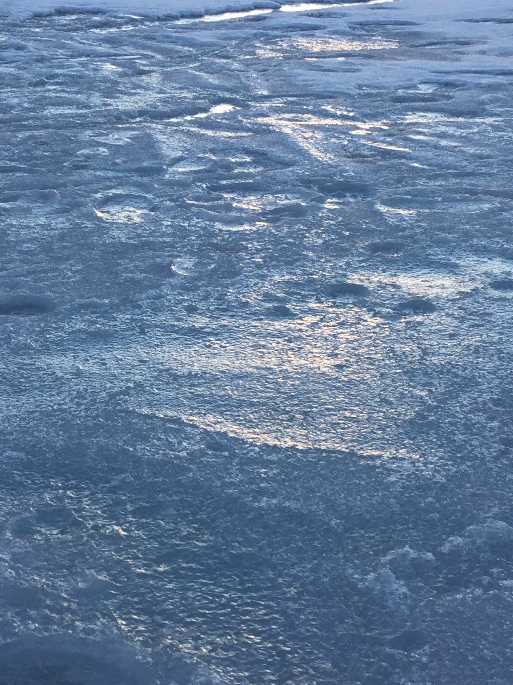 Apple iPad5,3 sample photo. Frozen lake in thornton, colorado. photography