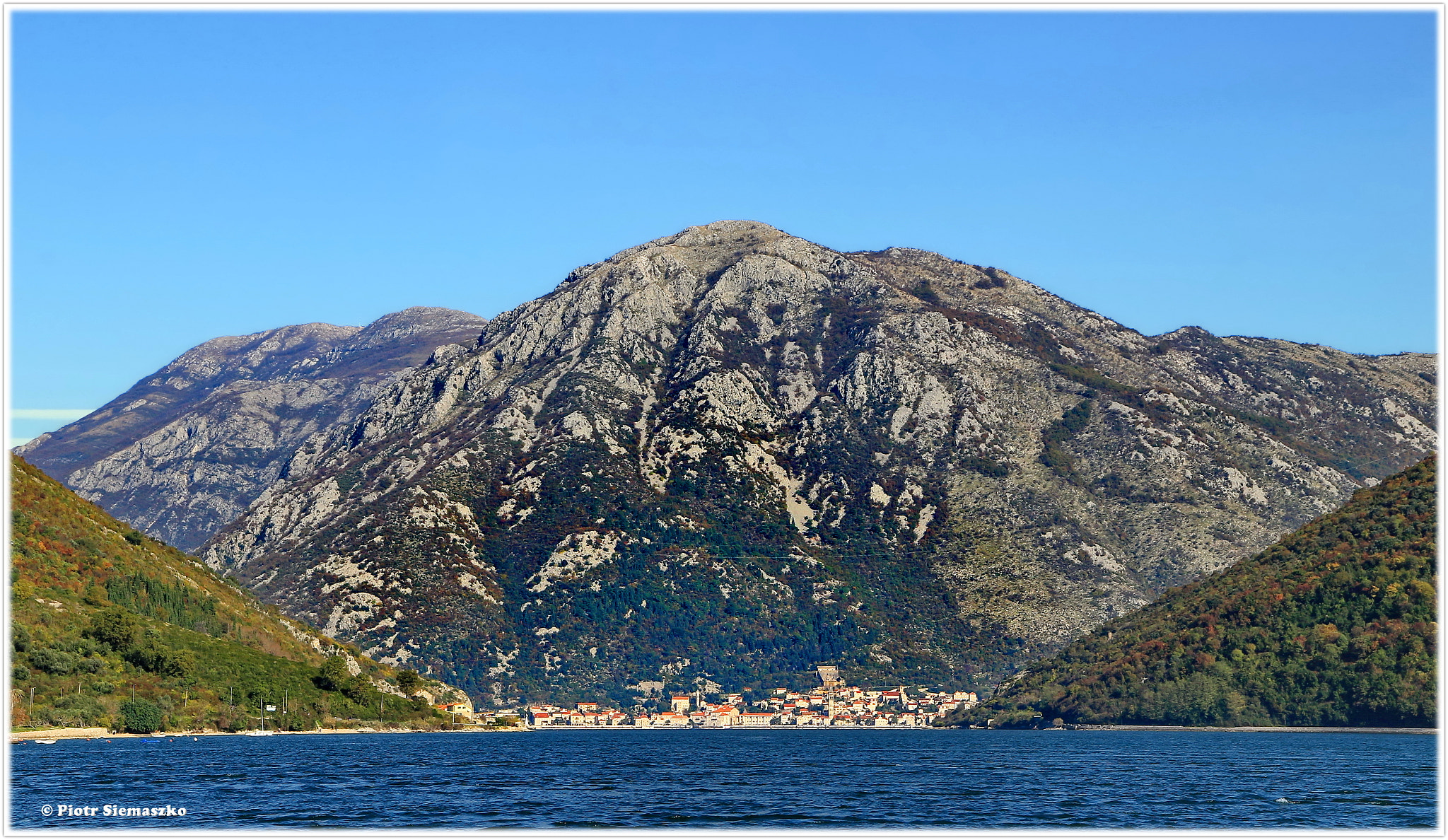 Canon EOS 100D (EOS Rebel SL1 / EOS Kiss X7) sample photo. Perast photography