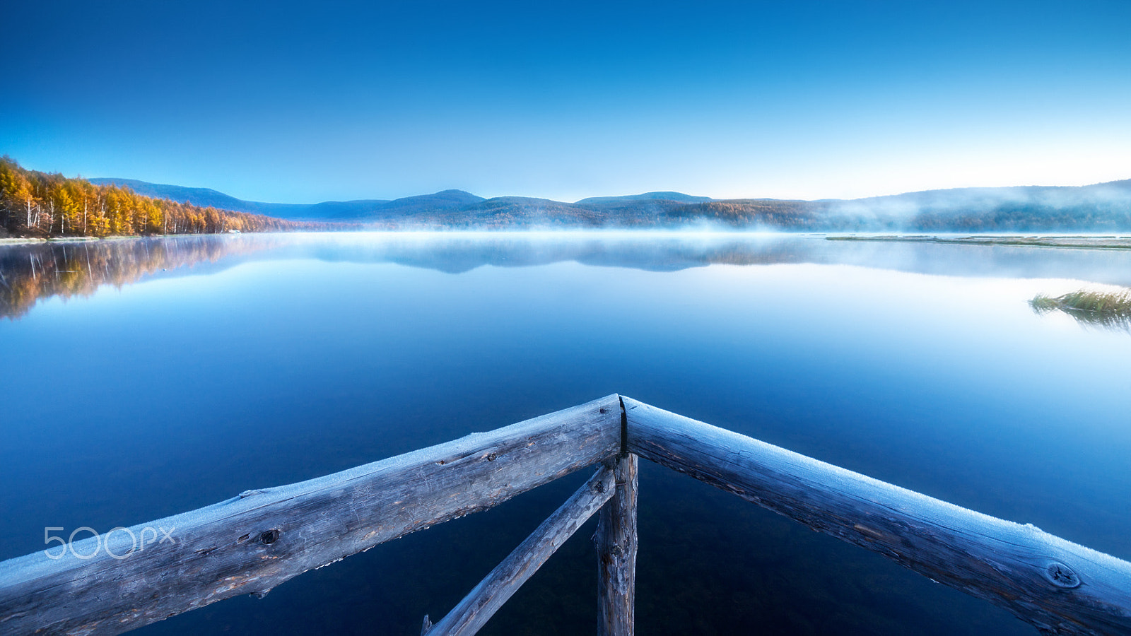Sony Alpha DSLR-A900 + Sony Vario-Sonnar T* 16-35mm F2.8 ZA SSM sample photo. Lumin lake photography