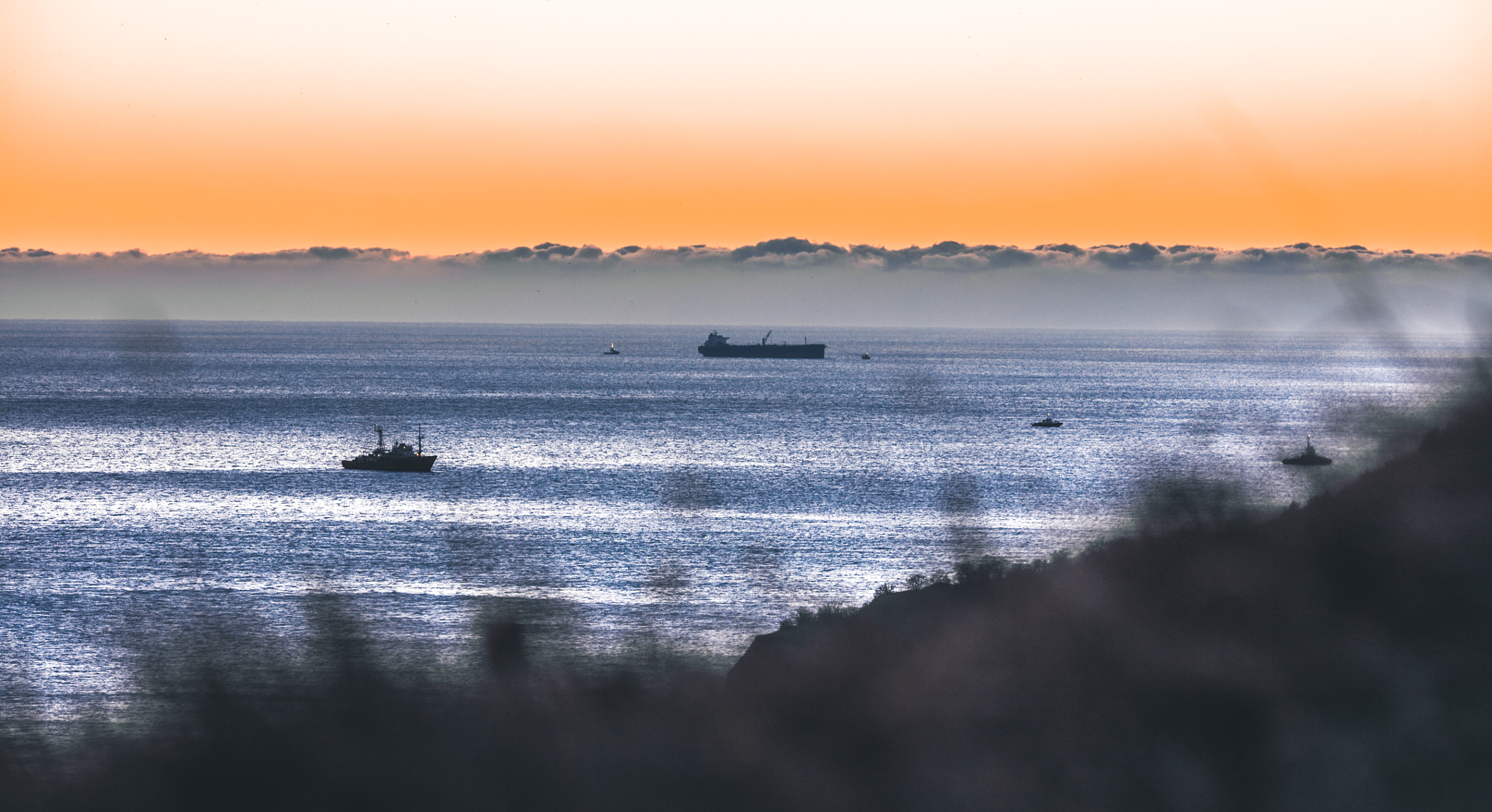 Canon EOS 5DS R + Canon EF 135mm F2L USM sample photo. Cold sunset photography