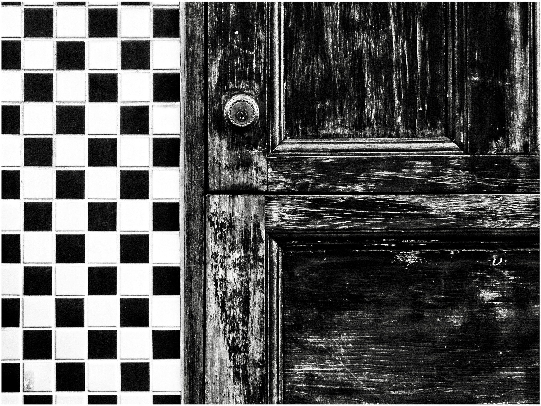 Canon EOS 500D (EOS Rebel T1i / EOS Kiss X3) sample photo. Wooden door photography