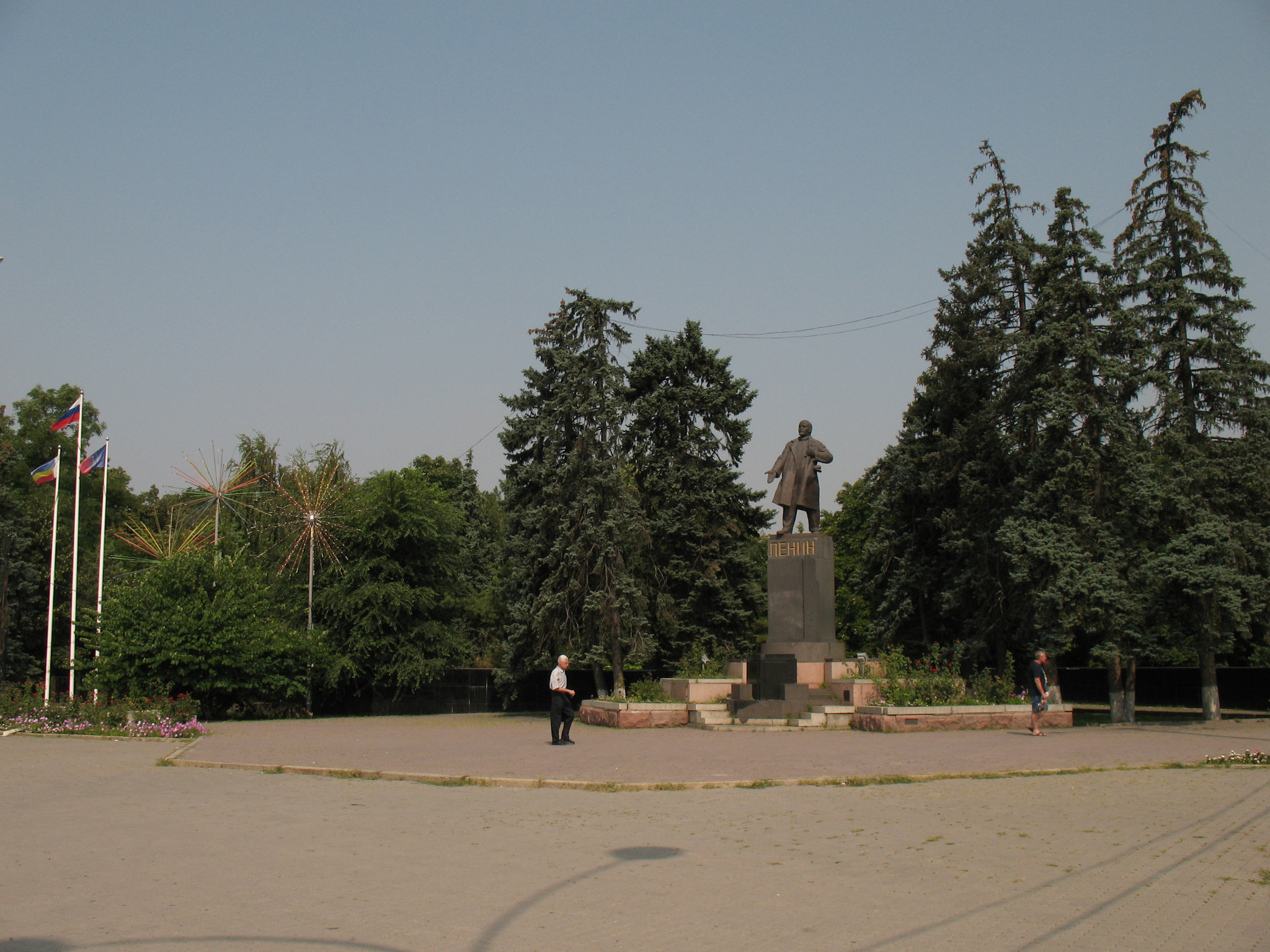 Canon POWERSHOT A630 sample photo. Vladimir ilich lenin - a political and state figure, founder of communist party and soviet state,... photography